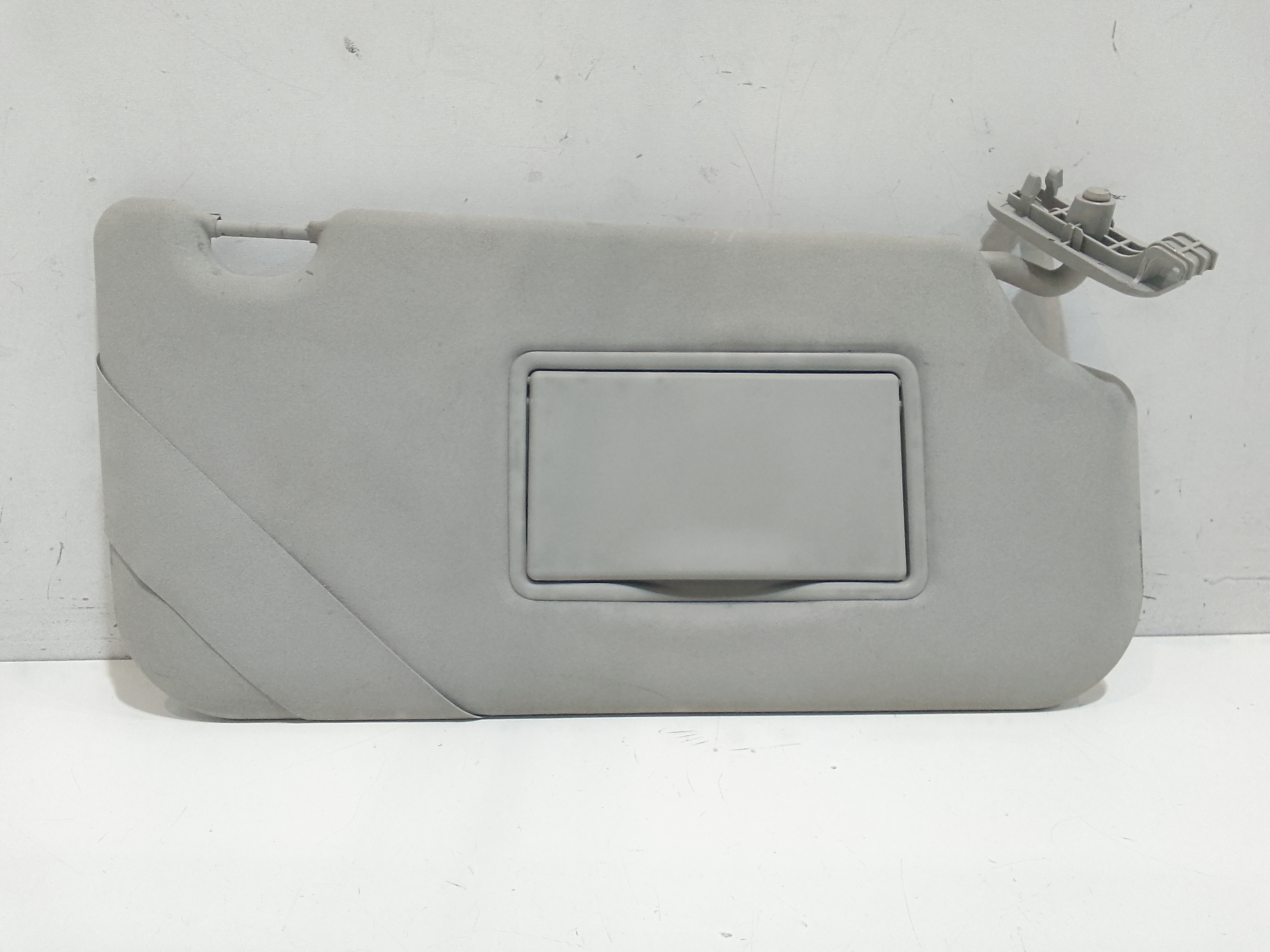 Aletta Parasole Parabrezza Destro 1222069 Usato