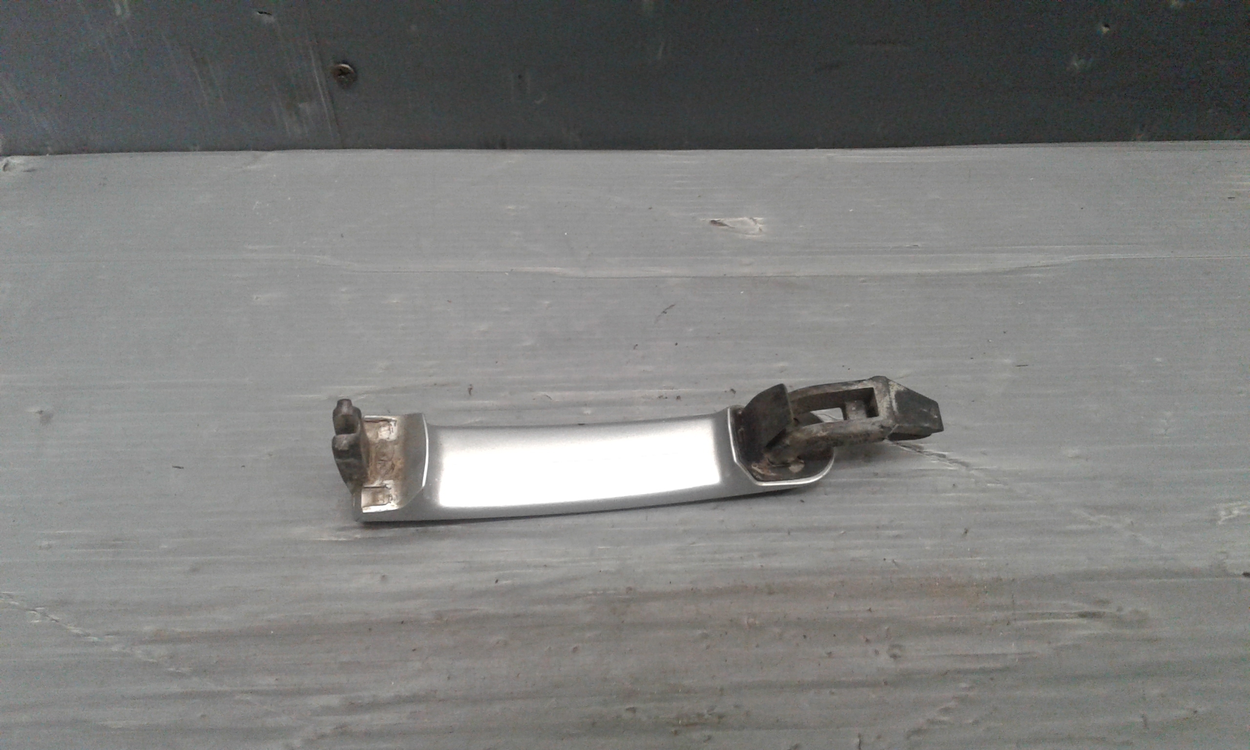 Maniglia Porta Ant. Destro 3B0837207F3FZ Usato