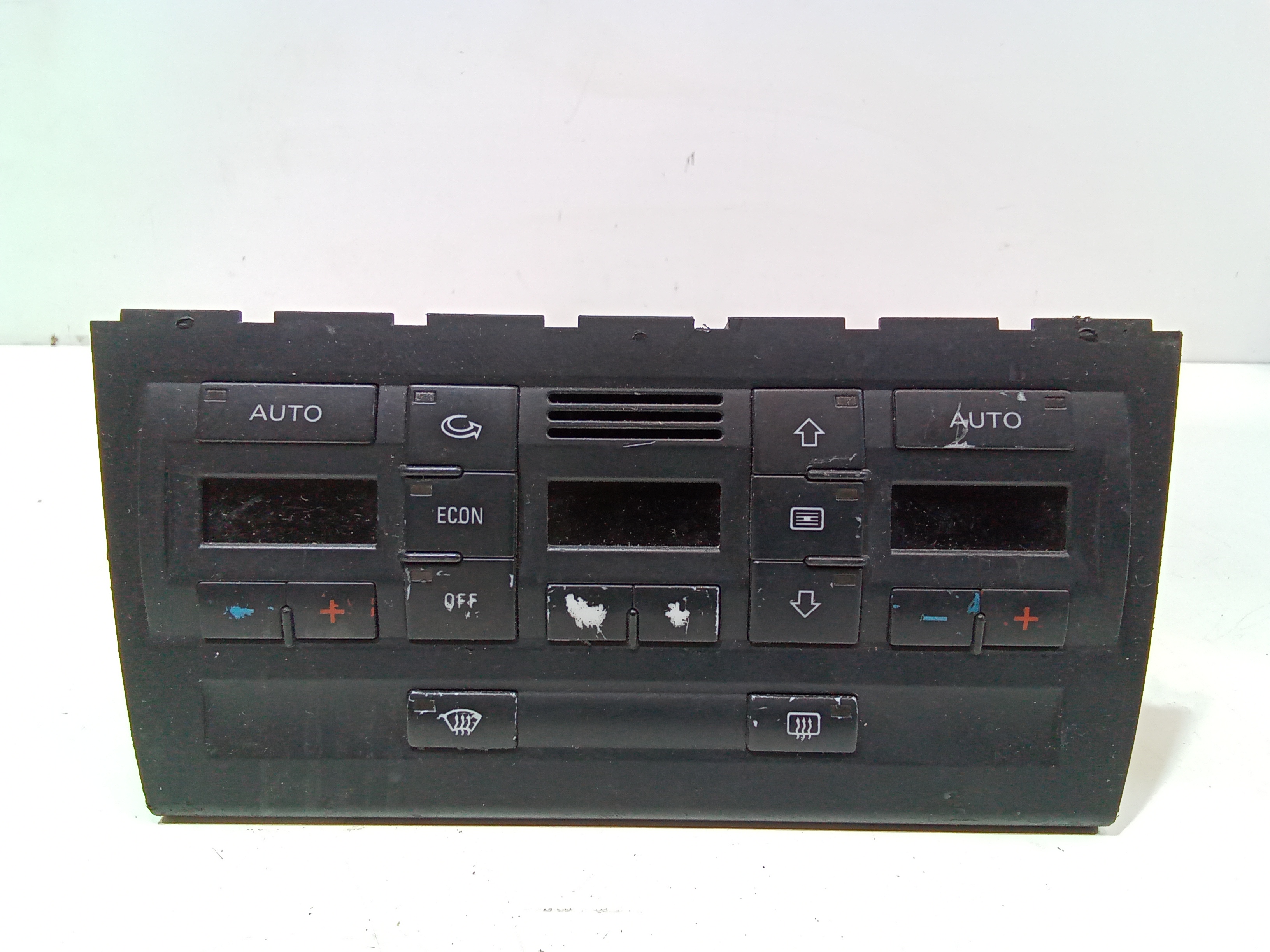 Blocco Comando Climatizzazione 8E0820043BJ5PR Usato