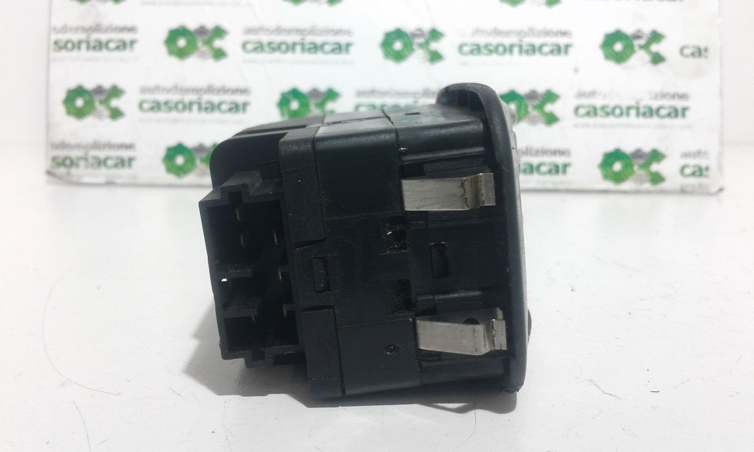 Interruttore Alzacristalli Porta Ant. Sinistro Usato