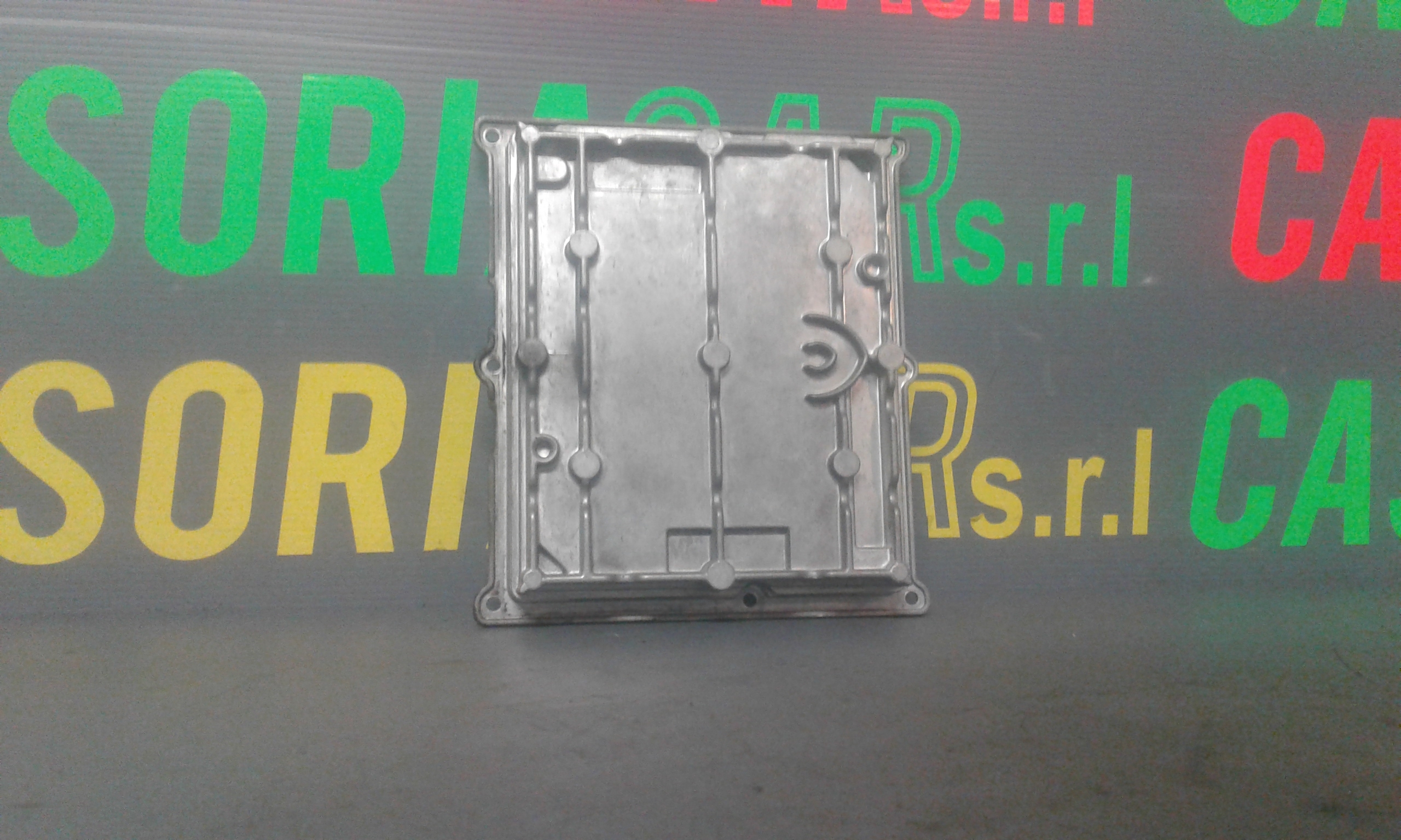 Centralina Iniezione Q0003107V007000000 Usato