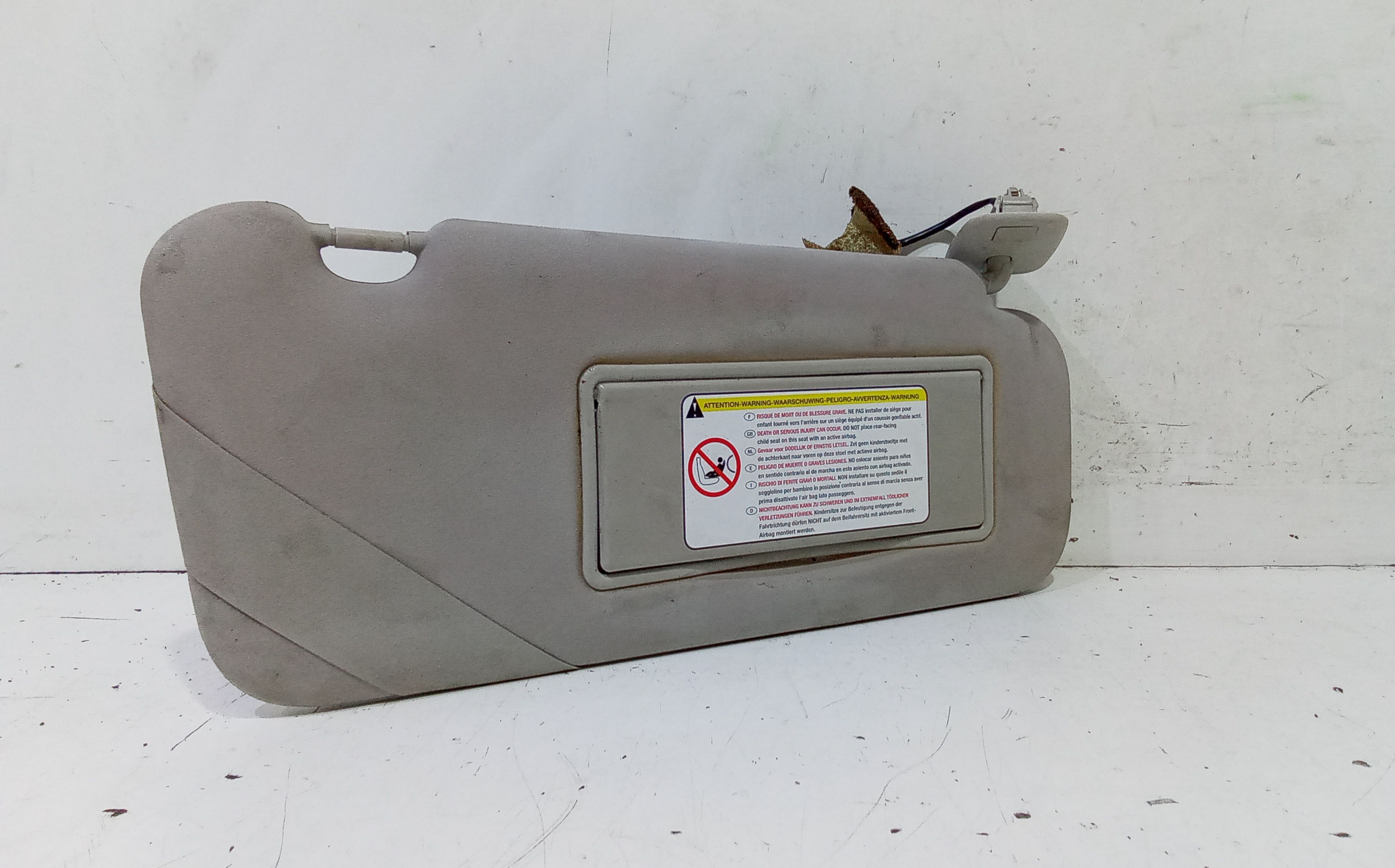 Aletta Parasole Parabrezza Destro Usato