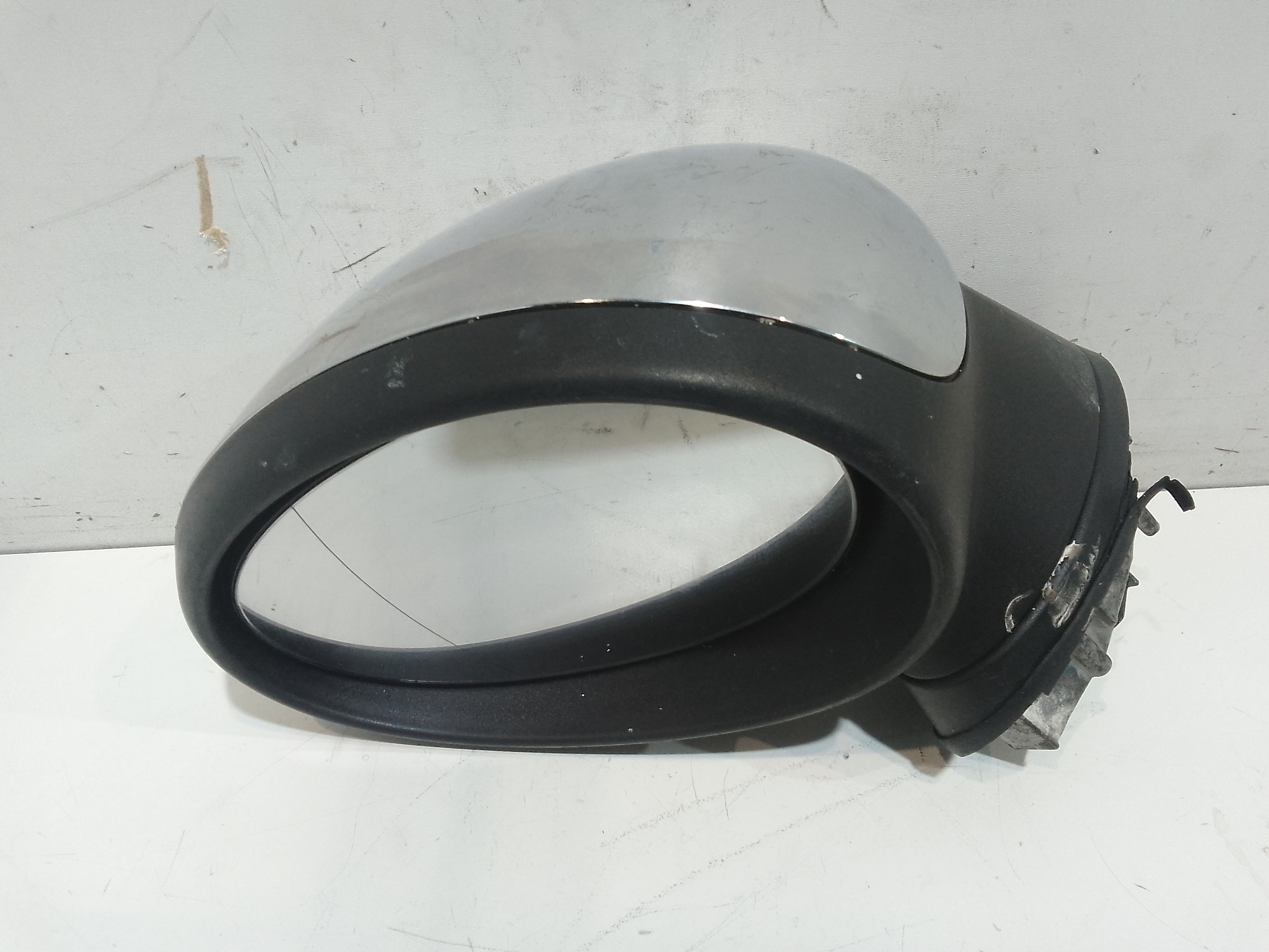 retrovisore est. sinistro - Immagine 1 di 6