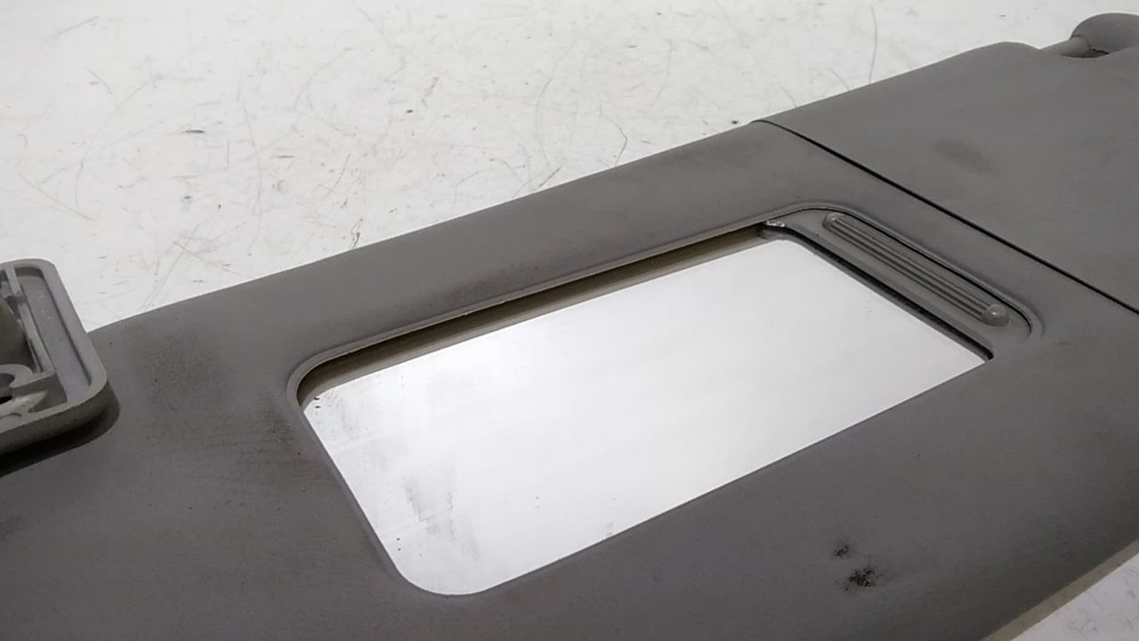 Aletta Parasole Parabrezza Sinistro 13130072 Usato