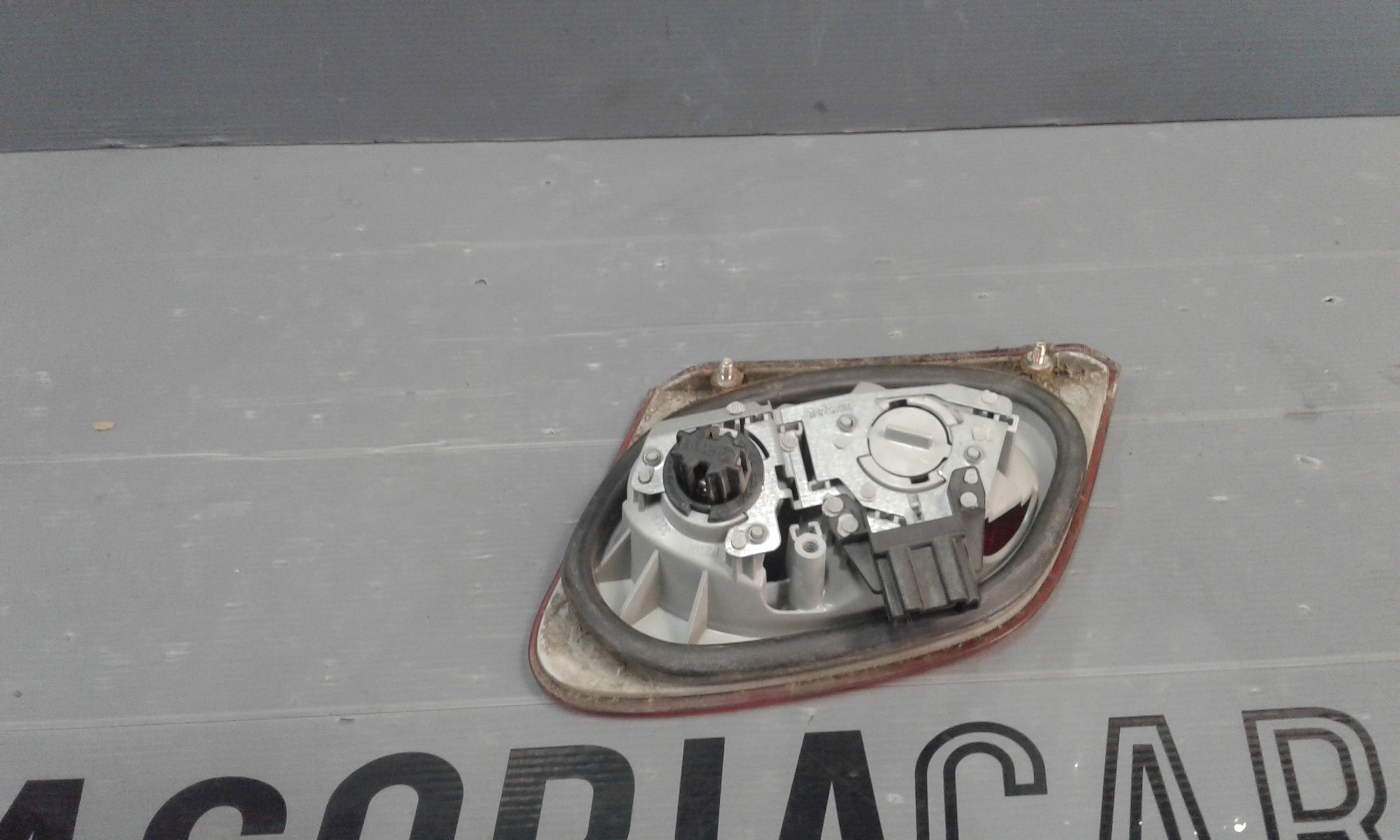 Fanale Stop Supplementare Destro Usato