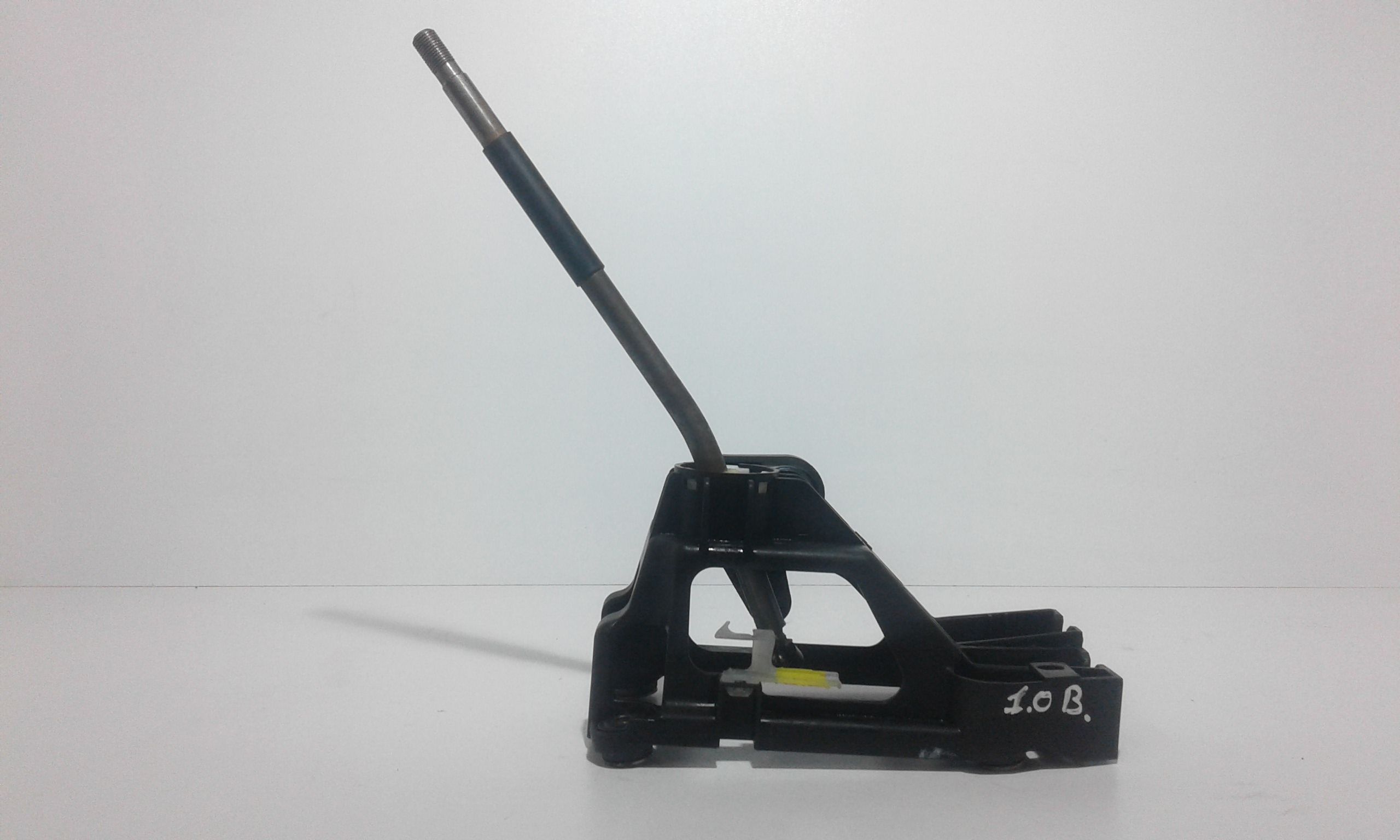 Leva Cambio 335300H010 Usato