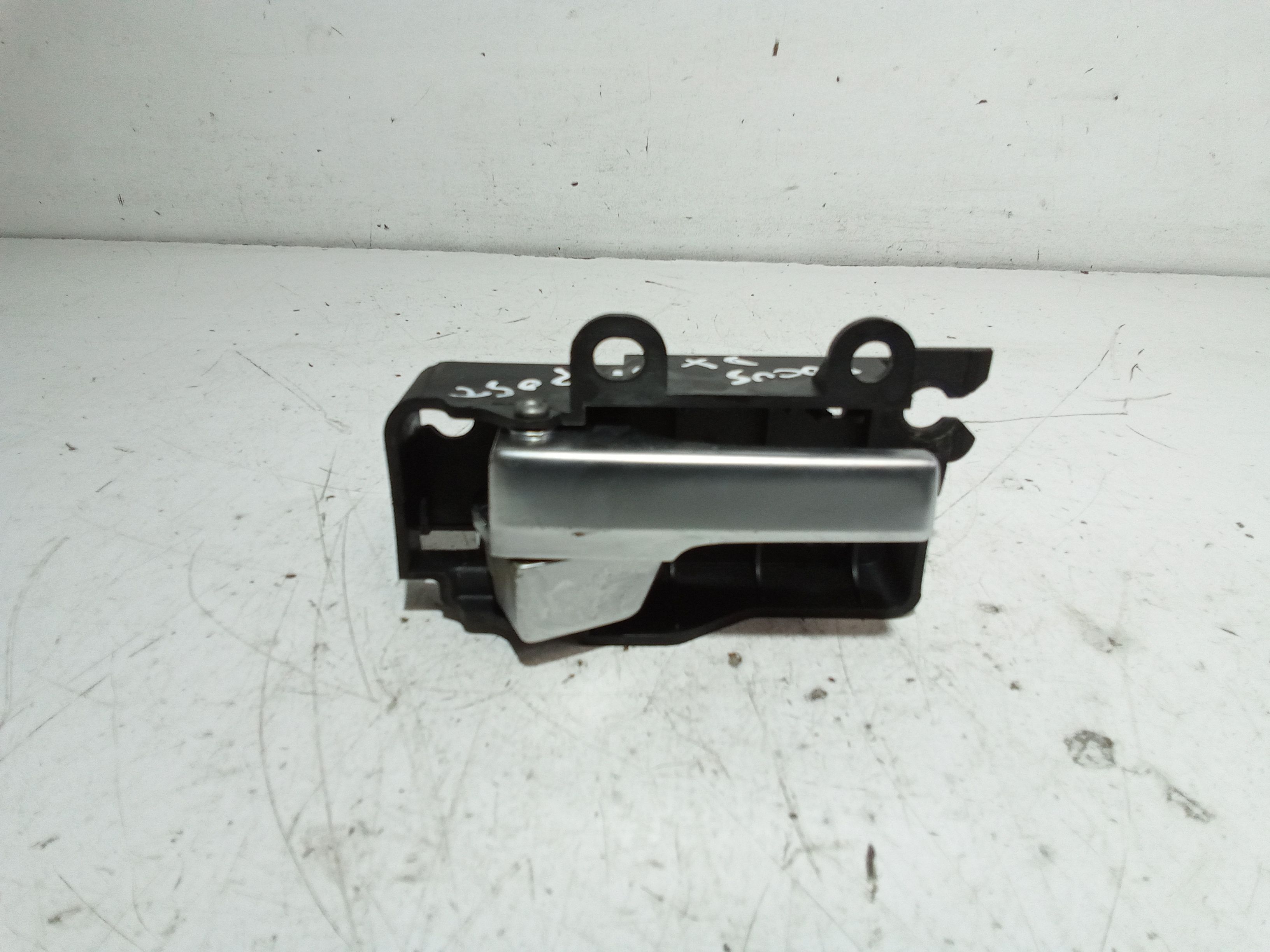 Maniglia Int. Apertura Porta Post. Destro 1470111 Usato