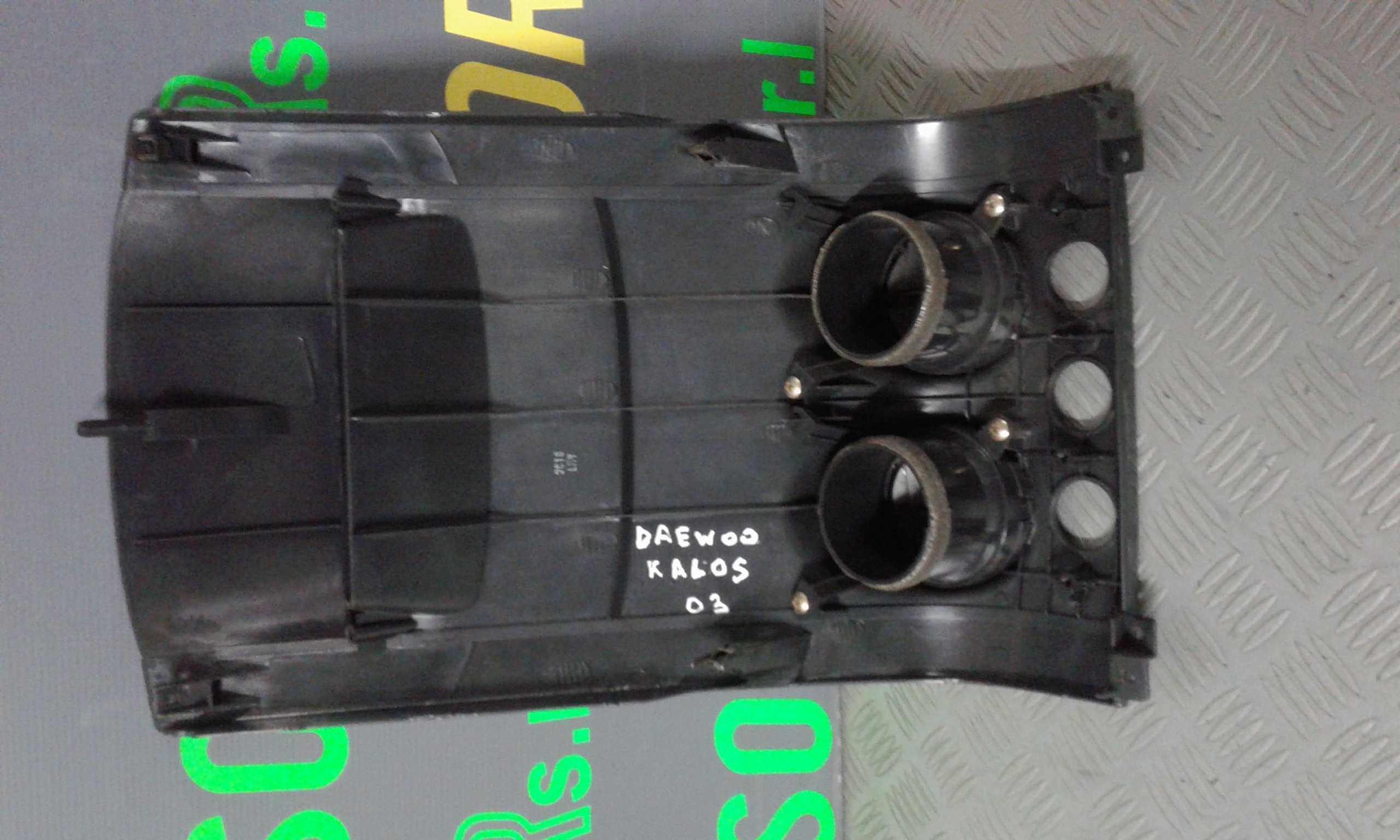 Cornice Portastrumenti , Usato