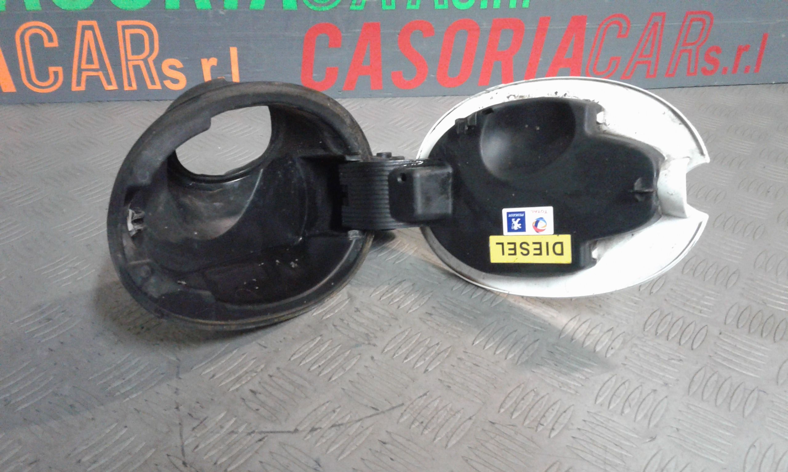 Sportello Carburante 1517E0 Usato