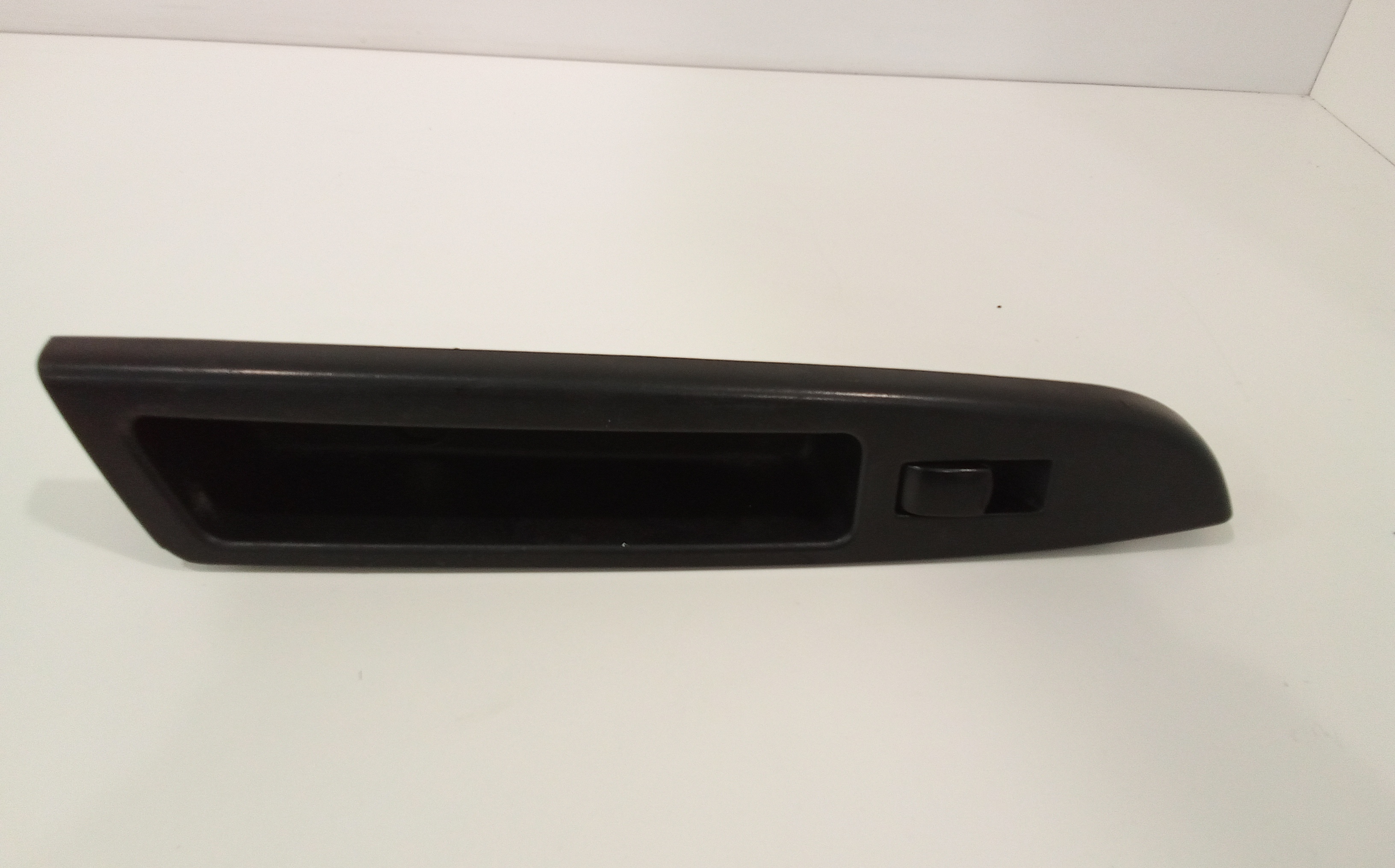 Interruttore Alzacristalli Porta Ant. Destro 96451917 Usato