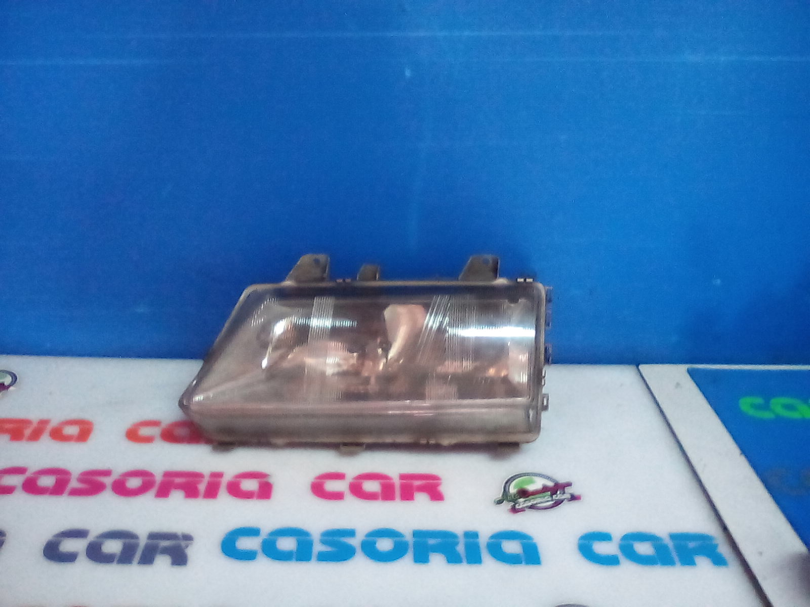 Proiettore Sinistro 1470389080 Usato