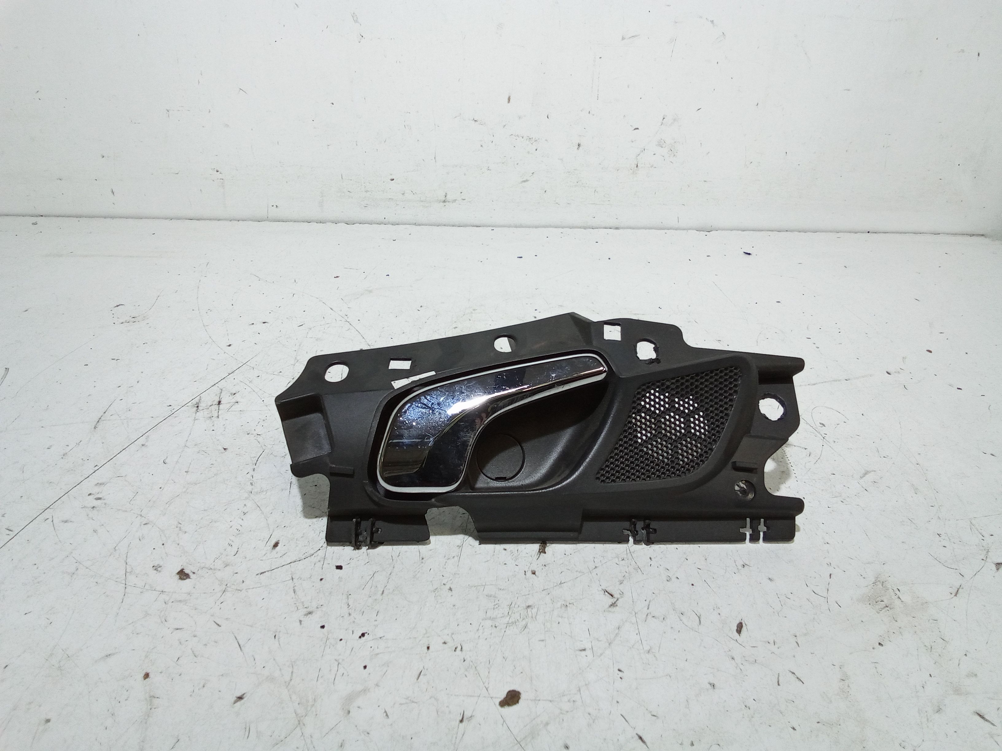 Maniglia Int. Apertura Porta Ant. Destro Usato