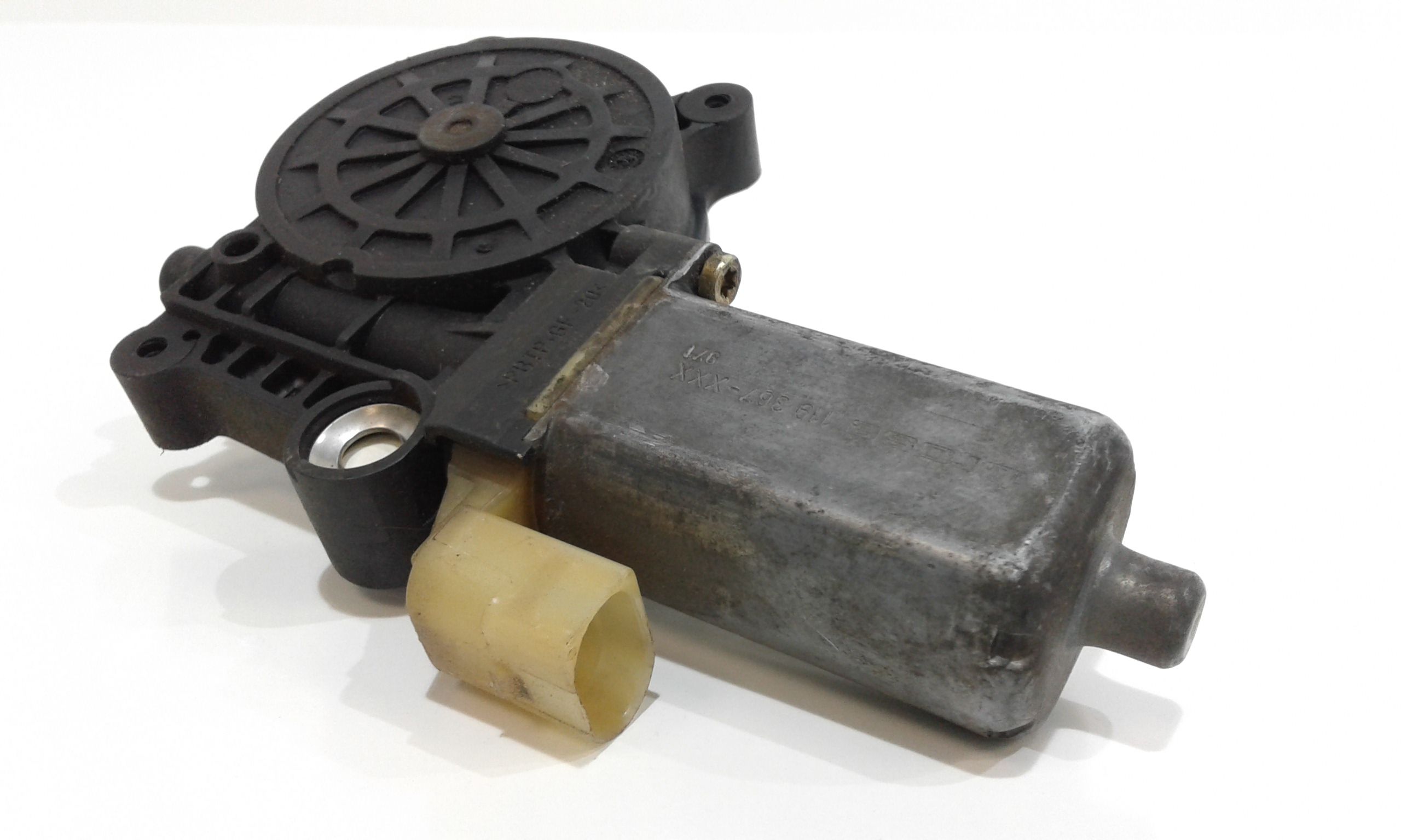 Motorino Alzacristallo Porta Ant. Sinistro Q0002678V004000000 Usato