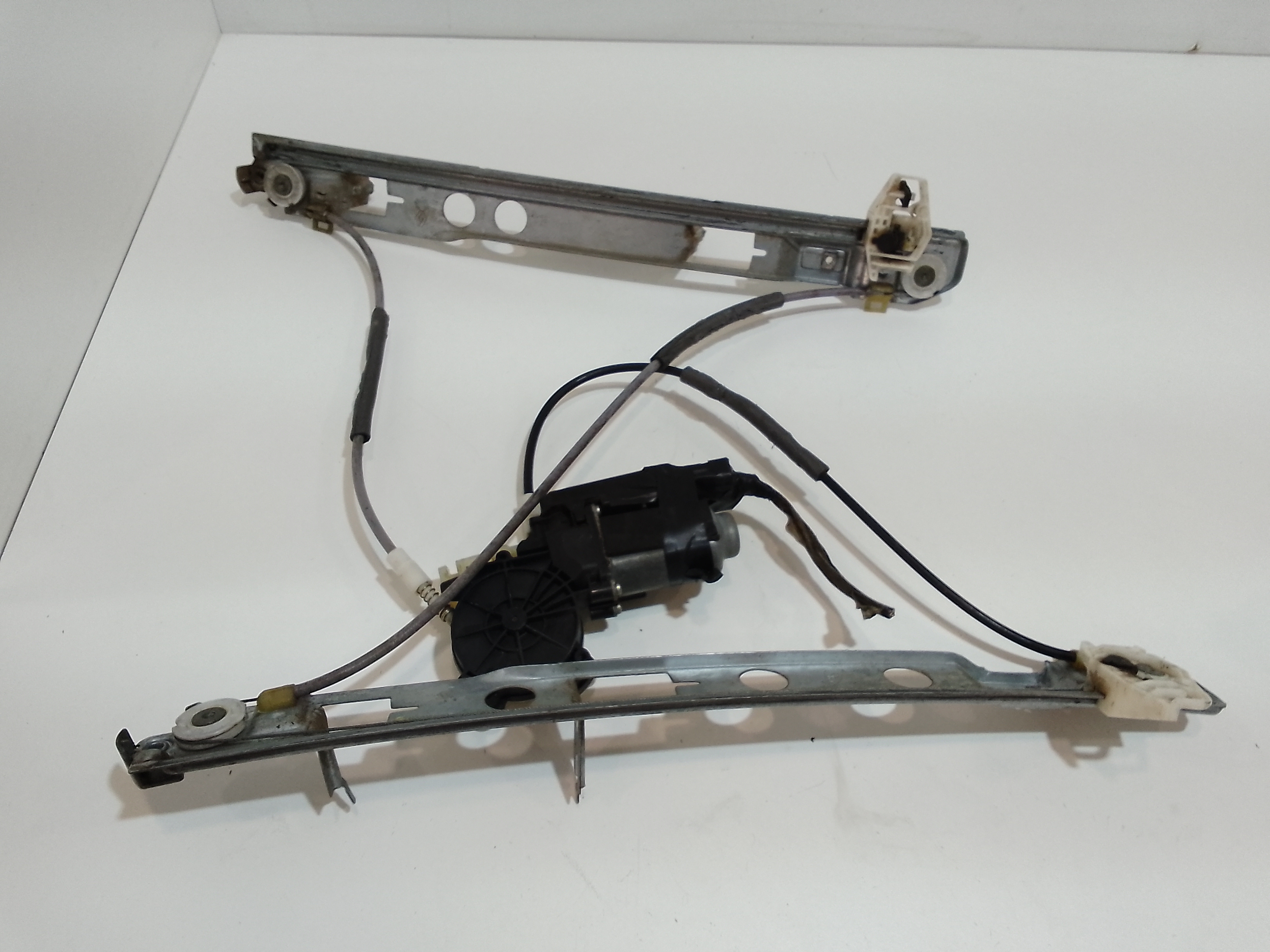 Alzacristallo Porta Ant. Destro Usato