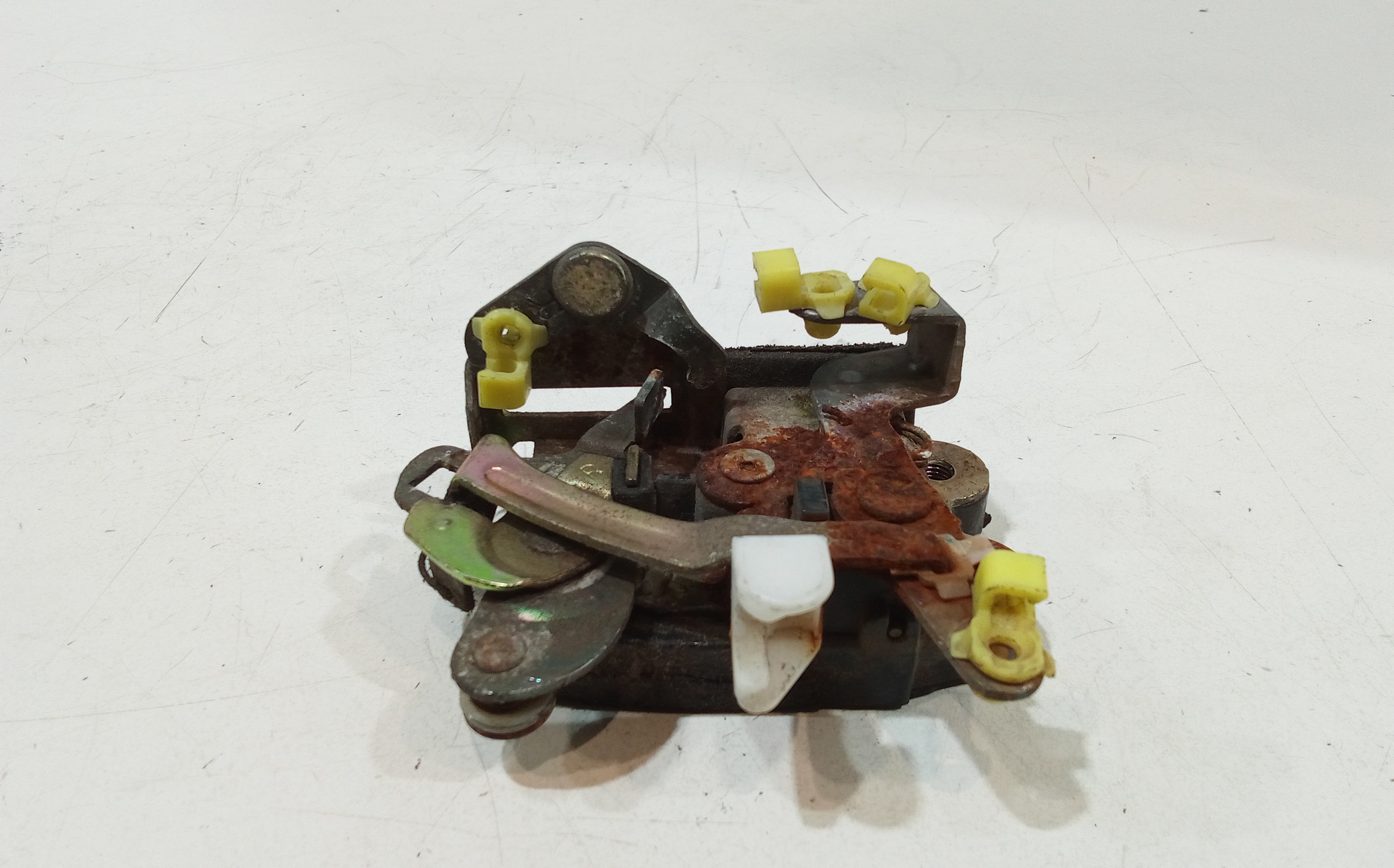 Serratura Porta Ant. Destro 8132002010 Usato