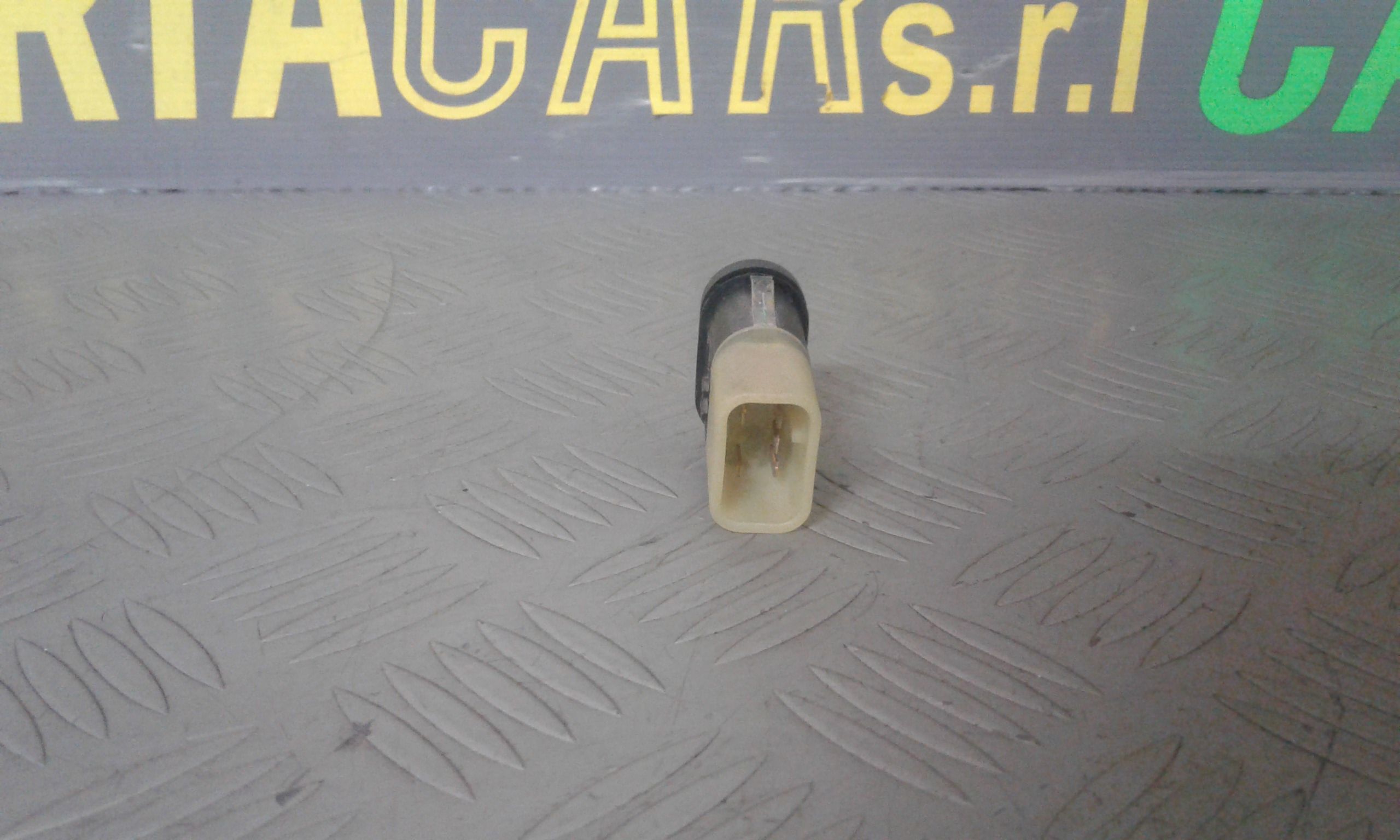 Interruttore Alzacristalli Porta Ant. Destro Usato