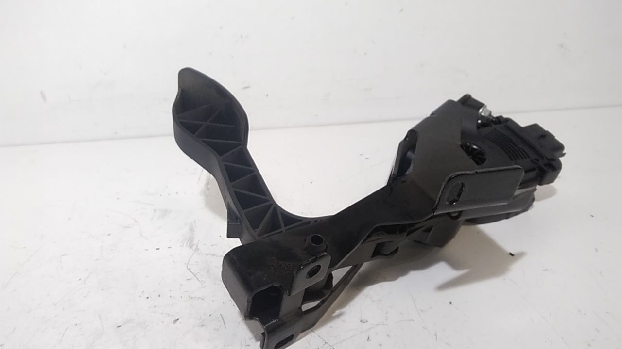Pedale Acceleratore 1601CF Usato