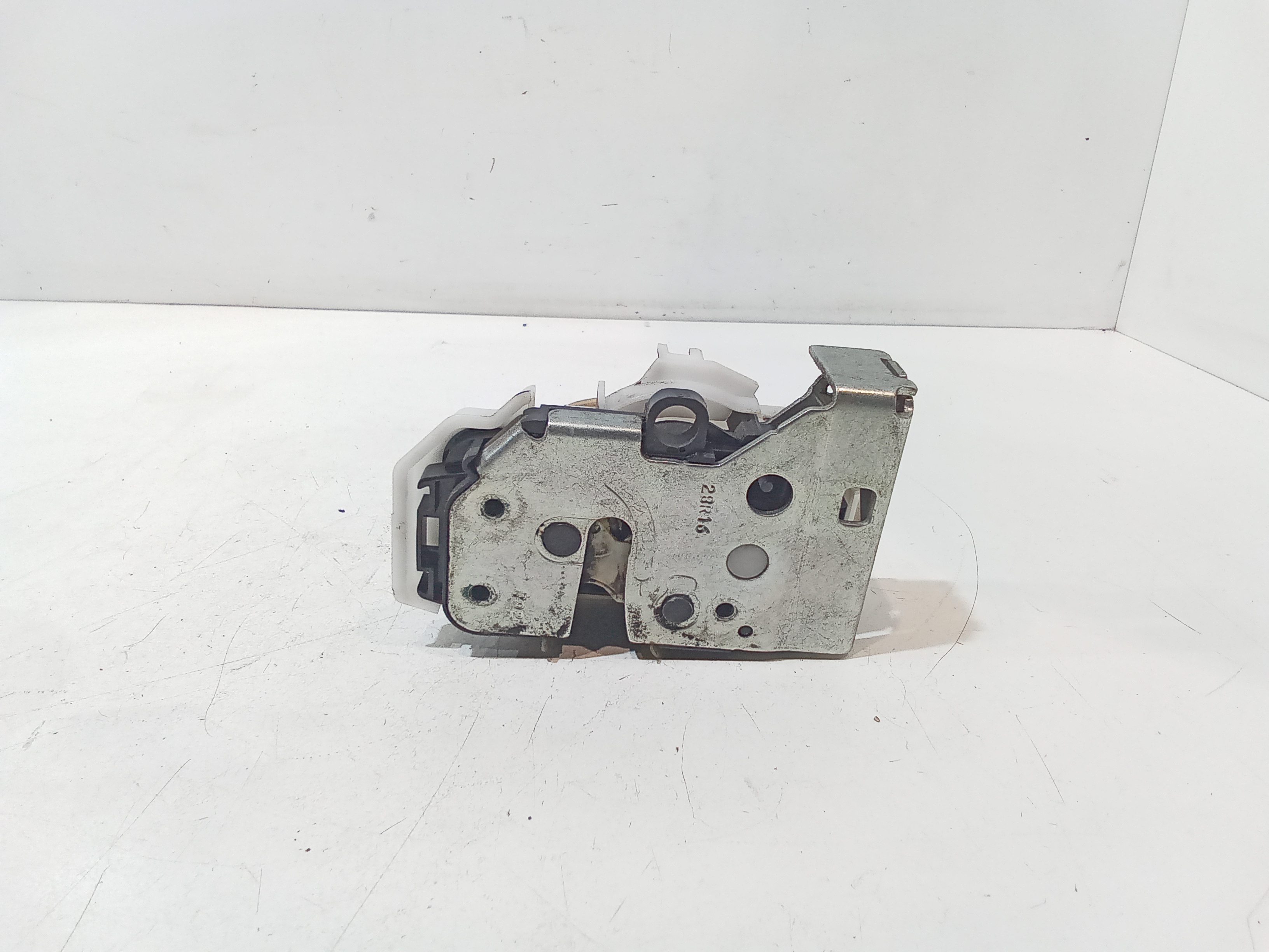 Serratura Porta Ant. Destro 51975078 Usato