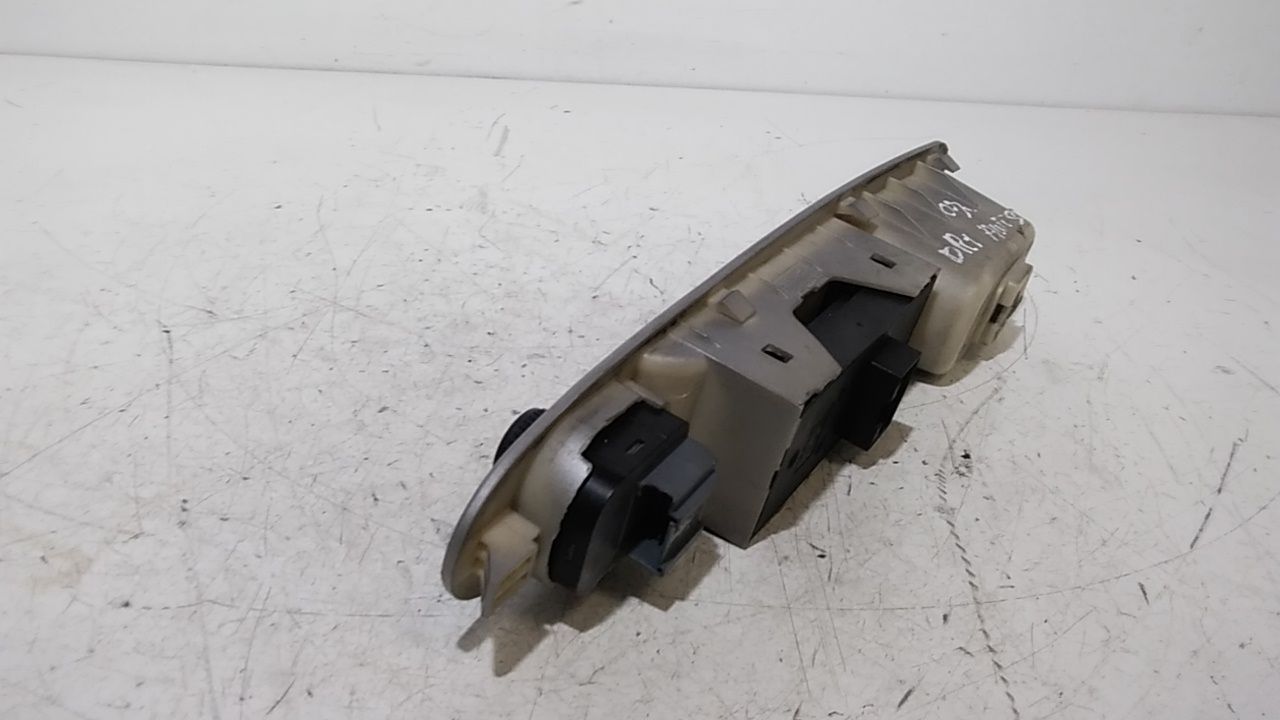 Interruttore Alzacristalli Porta Ant. Sinistro Usato