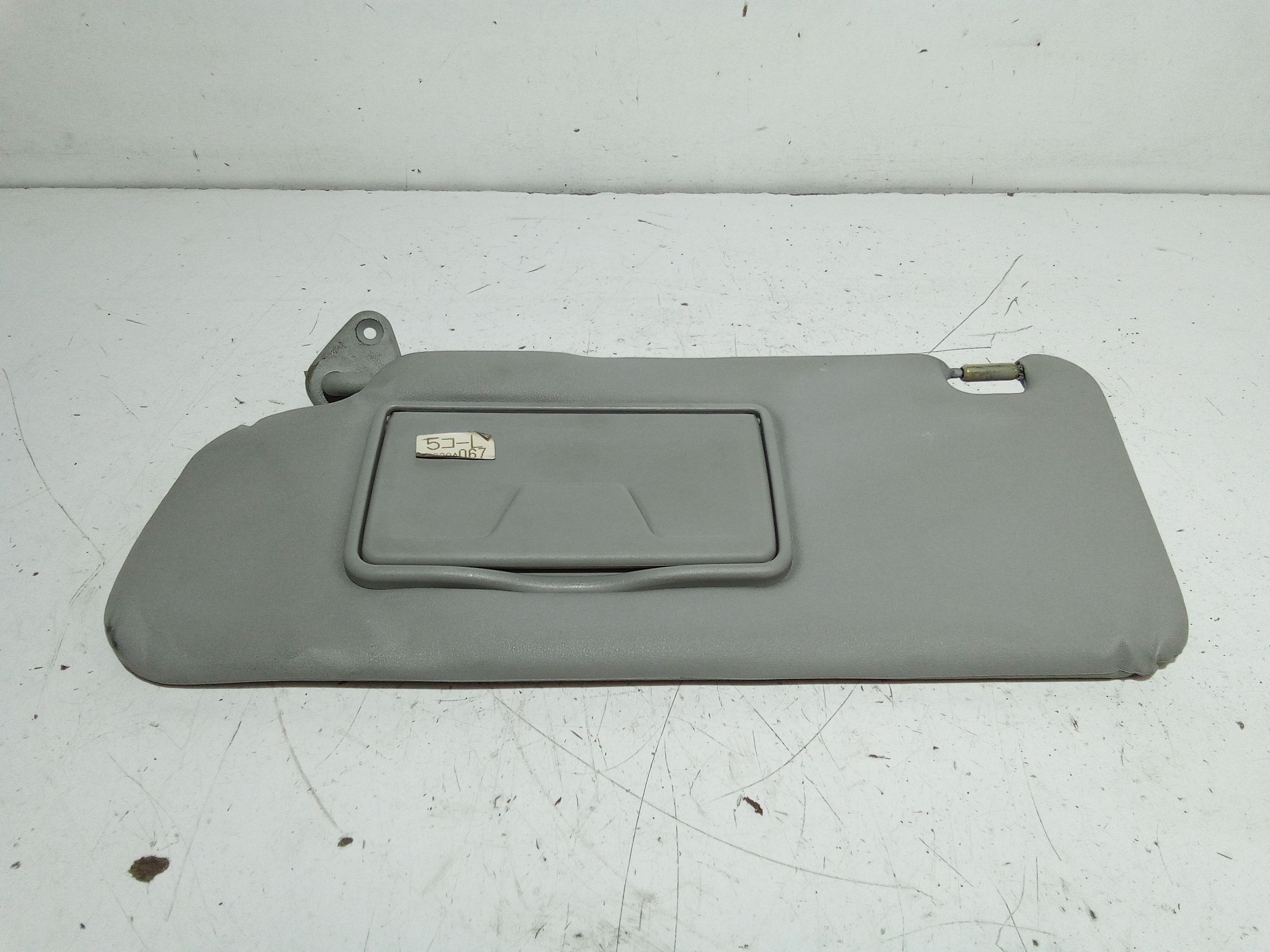 Aletta Parasole Parabrezza Sinistro 8143TV Usato