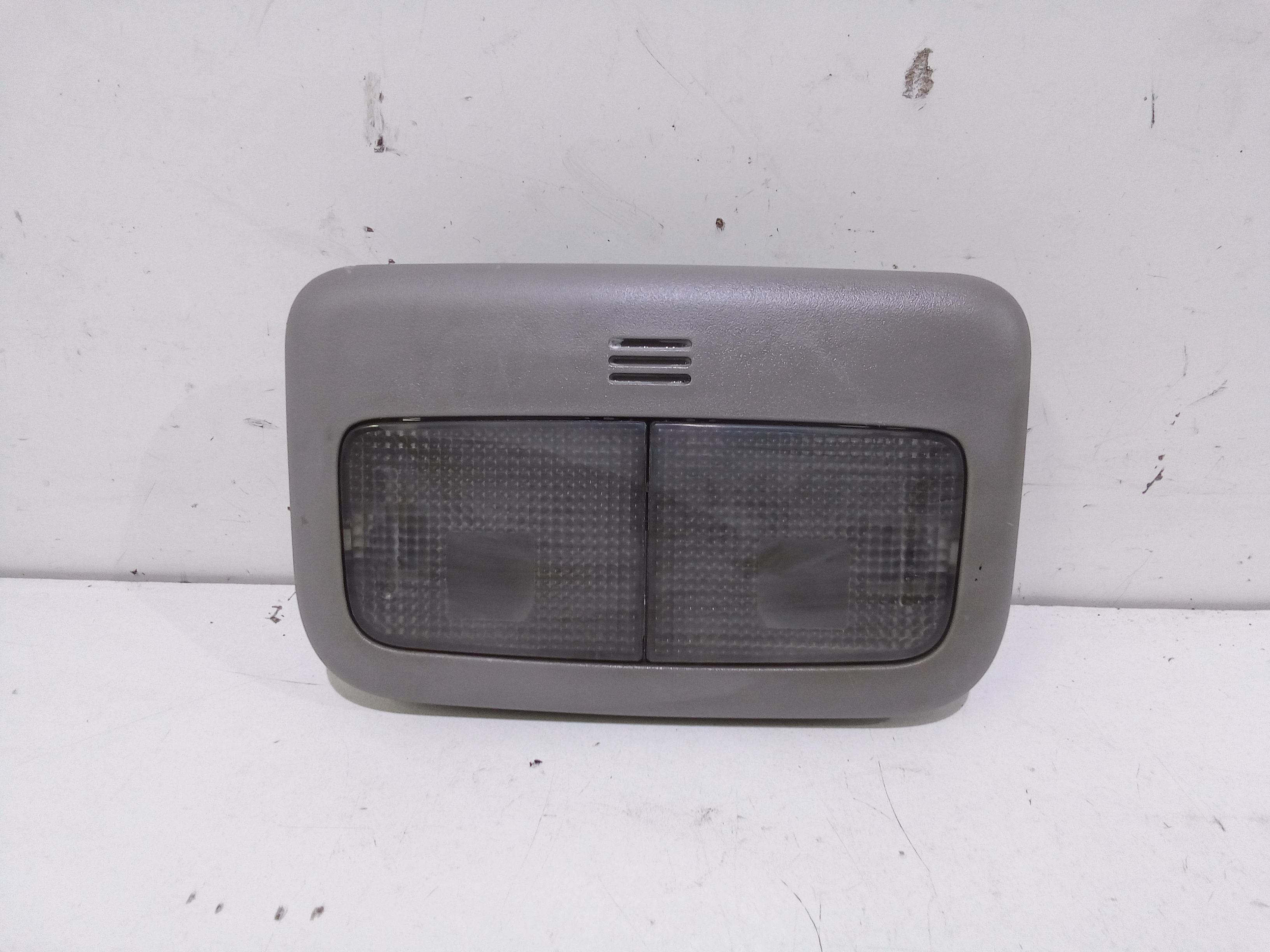 Luce Cortesia Ant. Tetto 8126052030B0 Usato