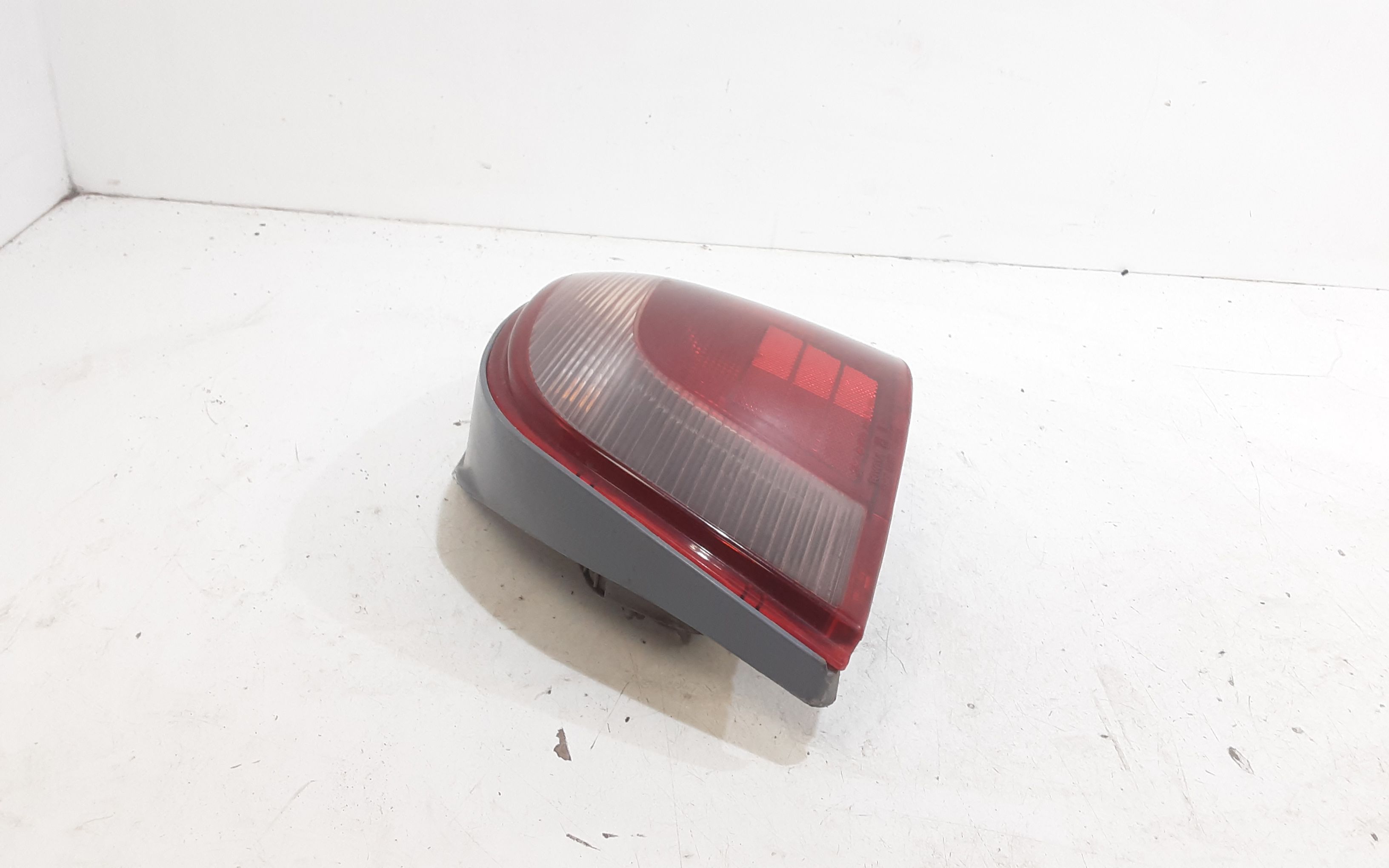 Fanale Post. Destro 8155052130 Usato