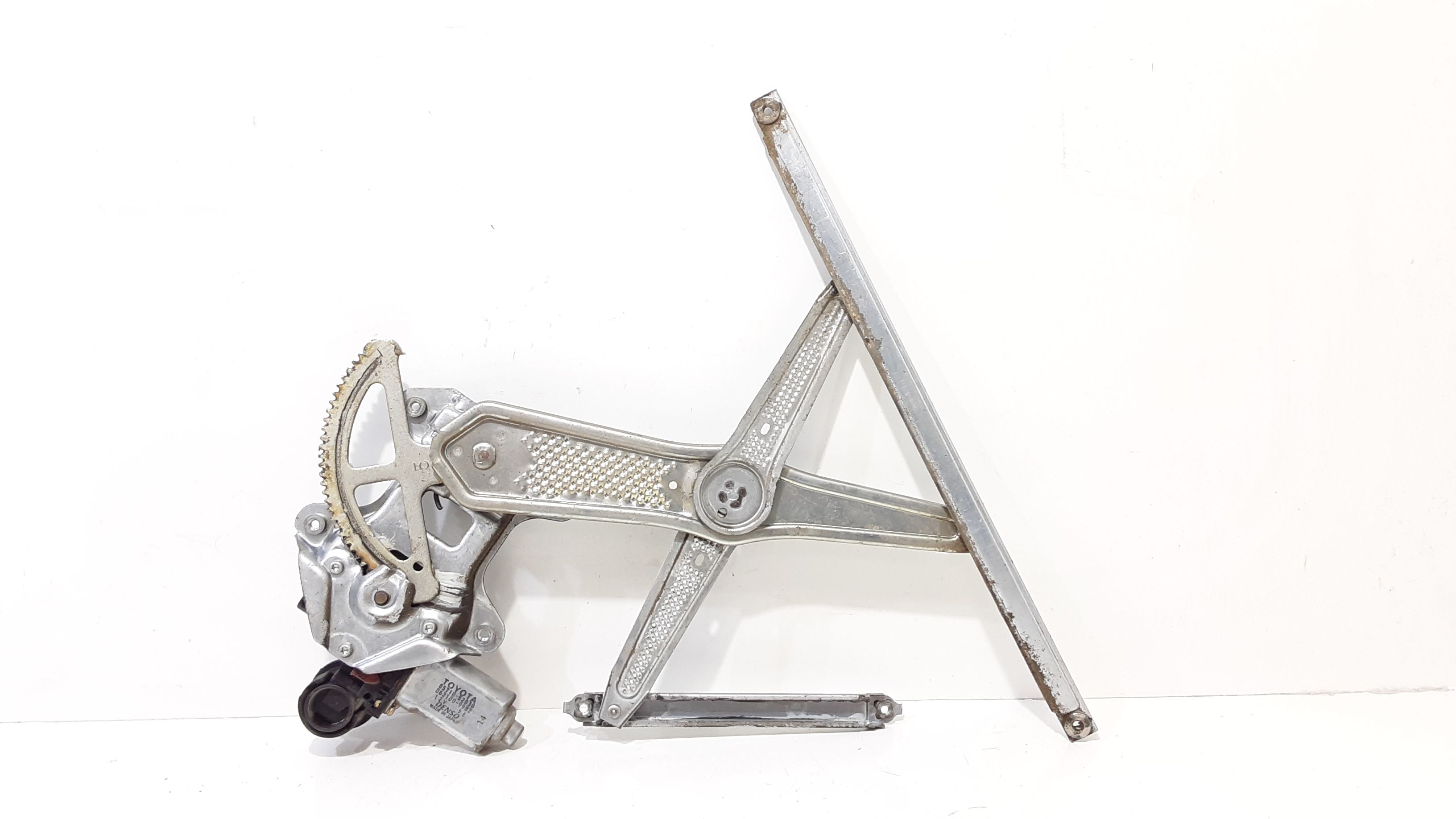 Alzacristallo Porta Ant. Destro 698100D010 Usato