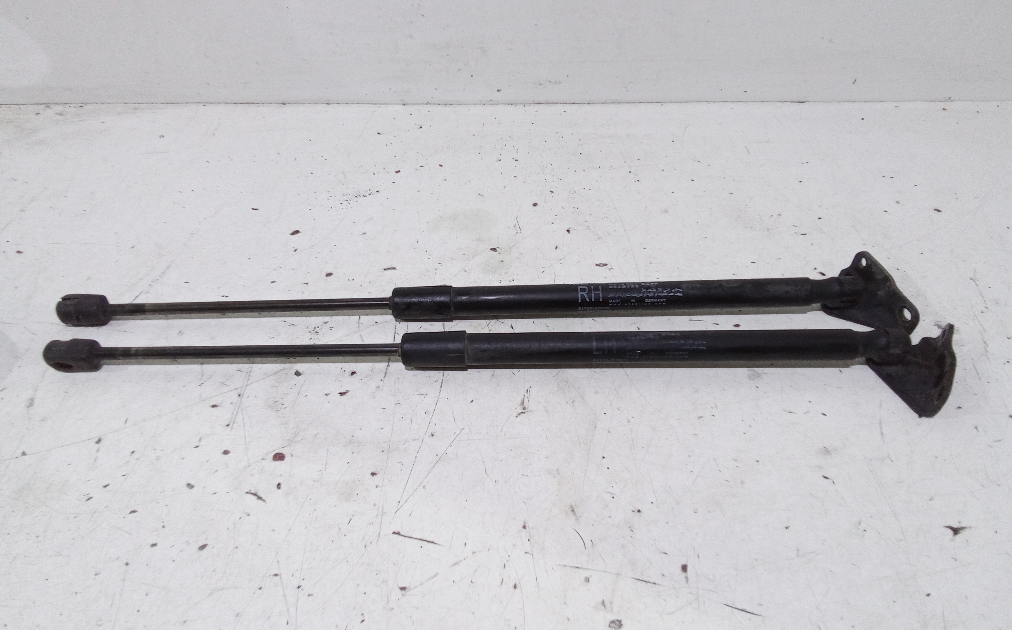 Asta Ammortizzante Cofano Ant. Usato