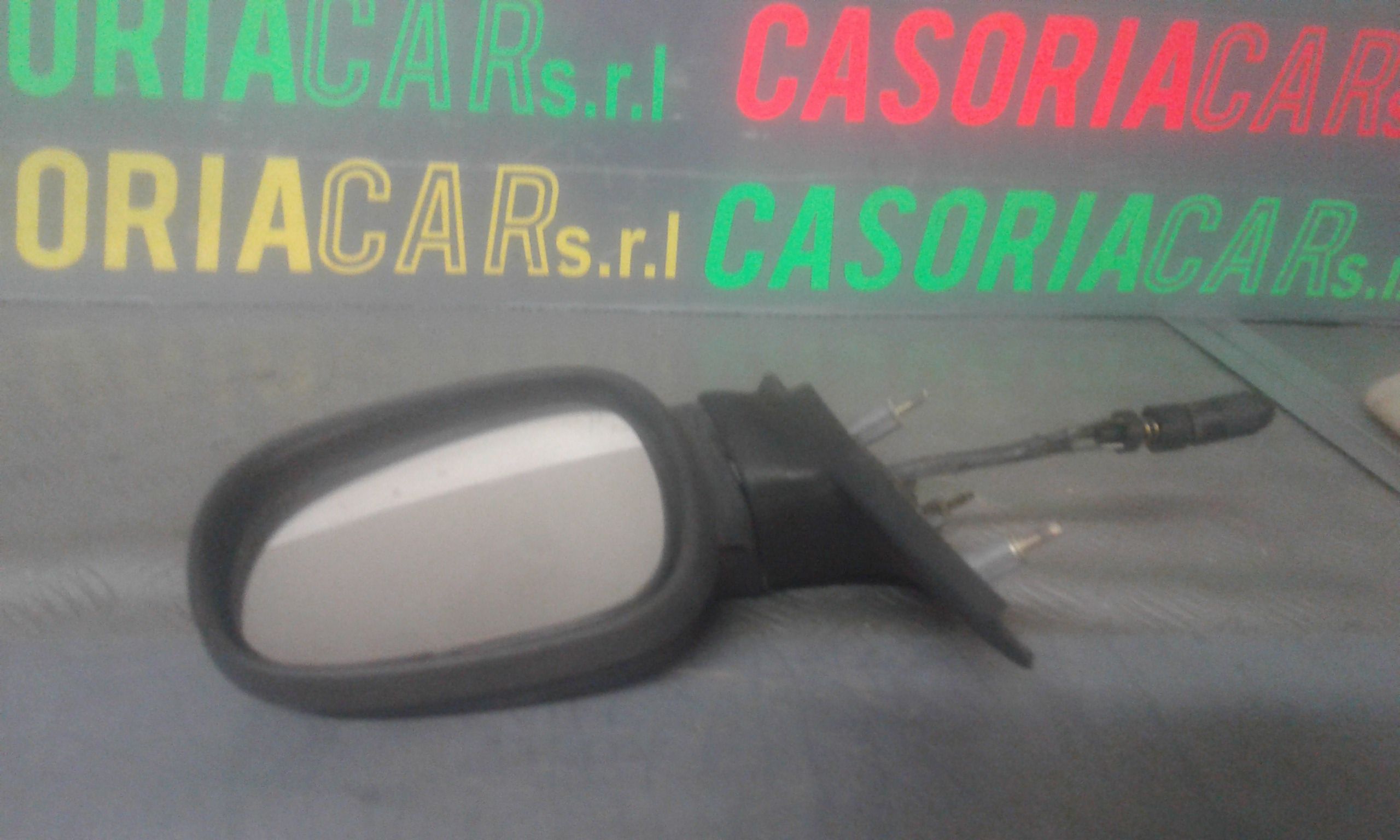 Retrovisore Est. Destro Usato