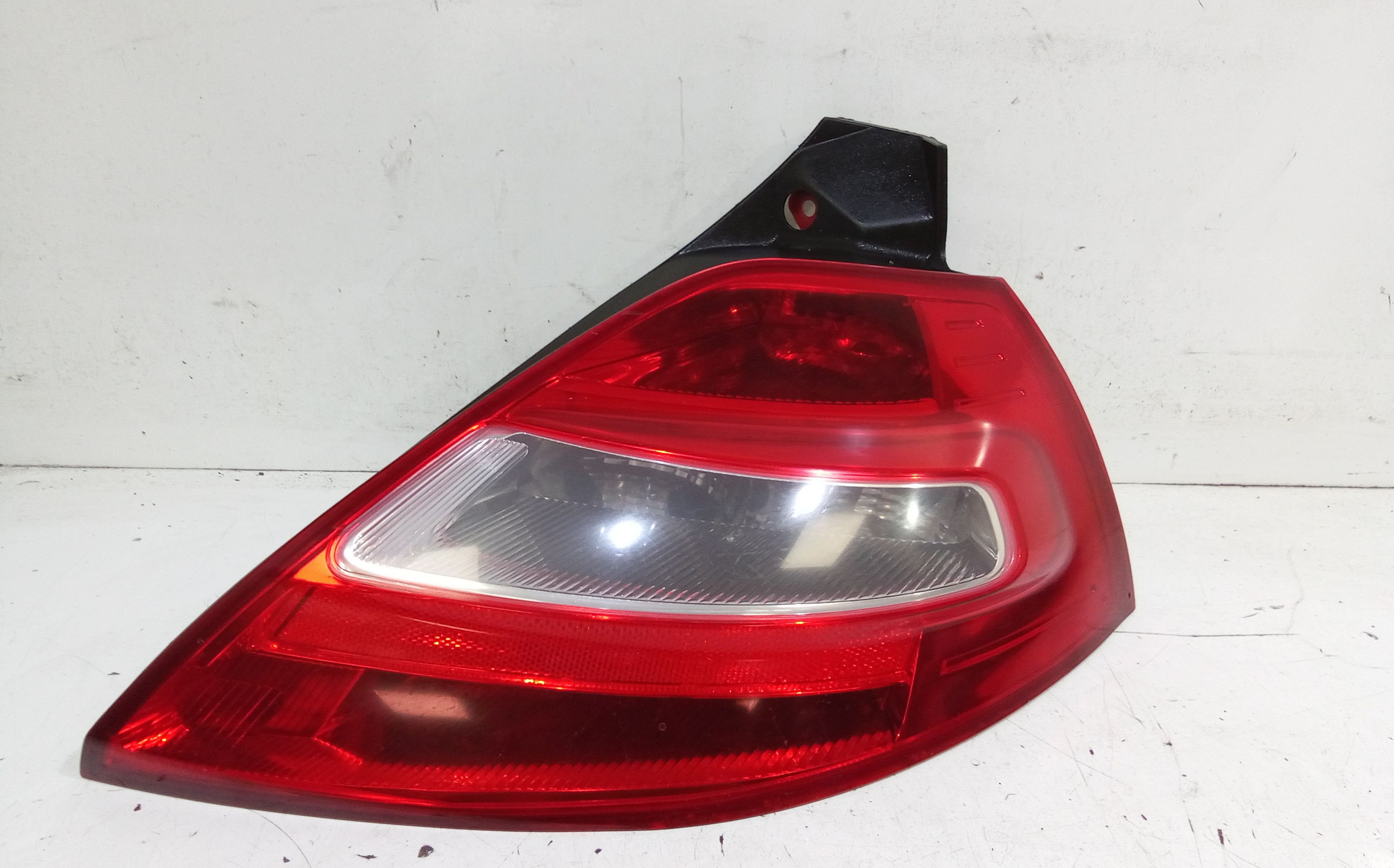 Fanale Post. Destro 8200073237 Usato