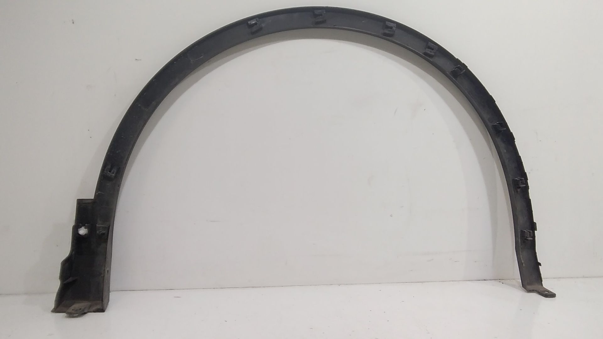 Modanatura Arco Passaruota Ant. Sinistro 5NA854731E9B9 Usato