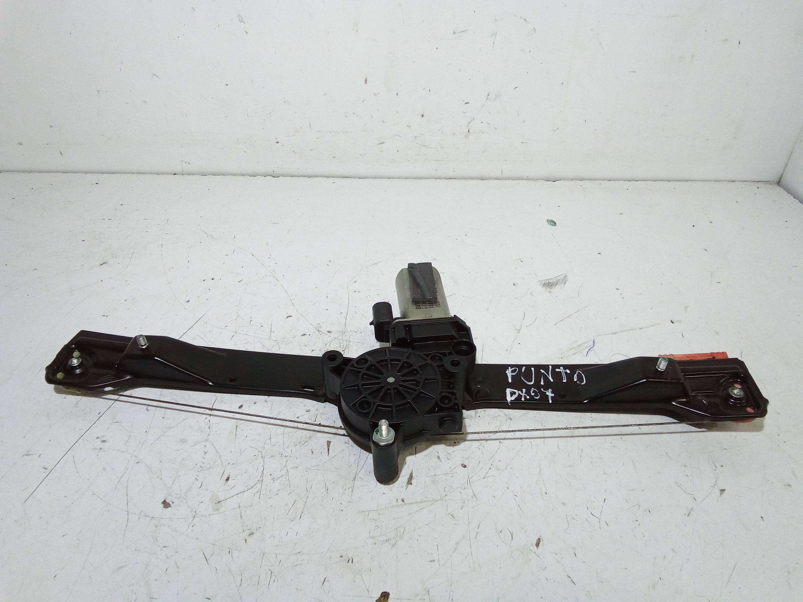 Alzacristallo Porta Ant. Destro Usato