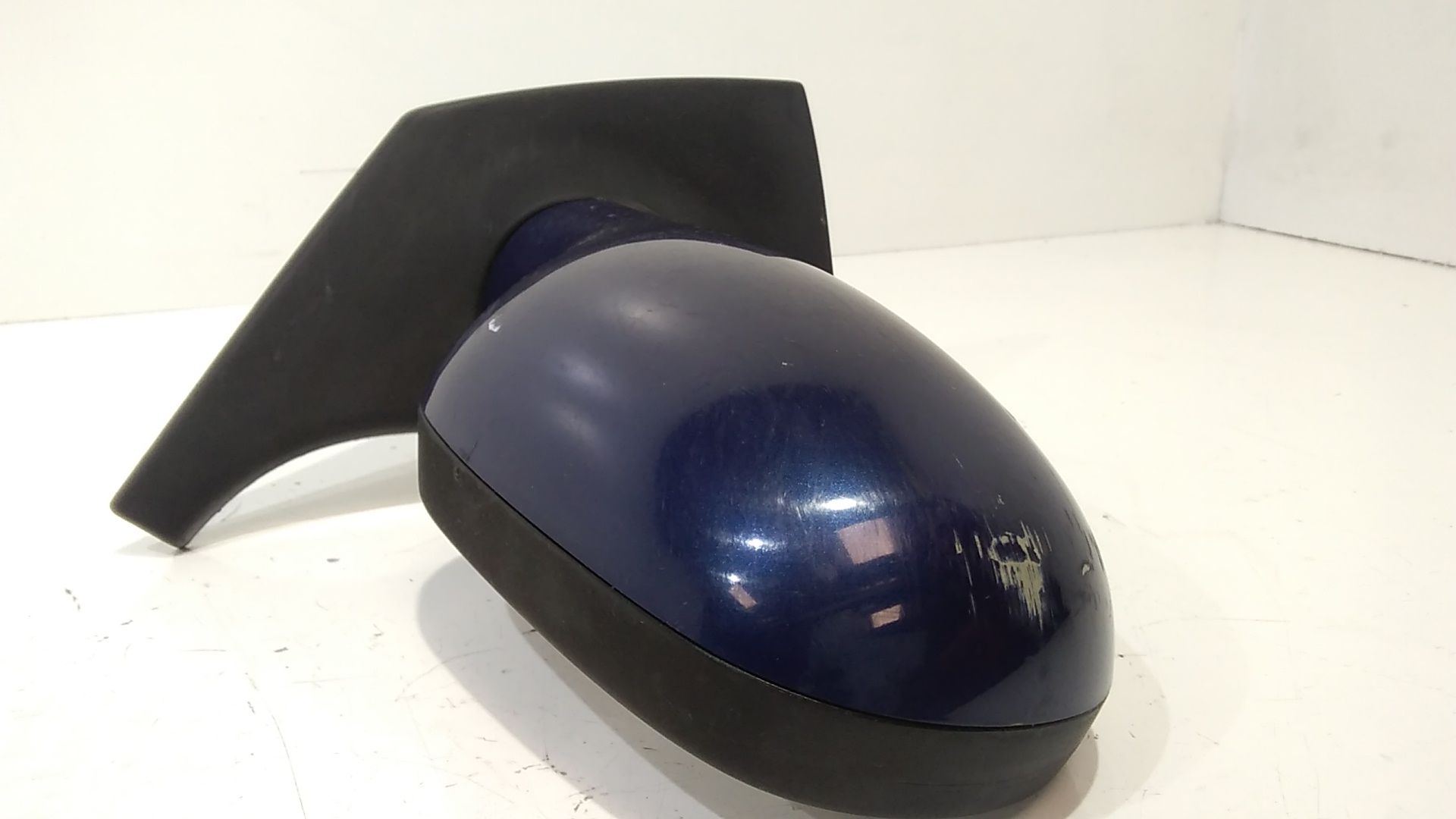 Retrovisore Est. Destro Usato