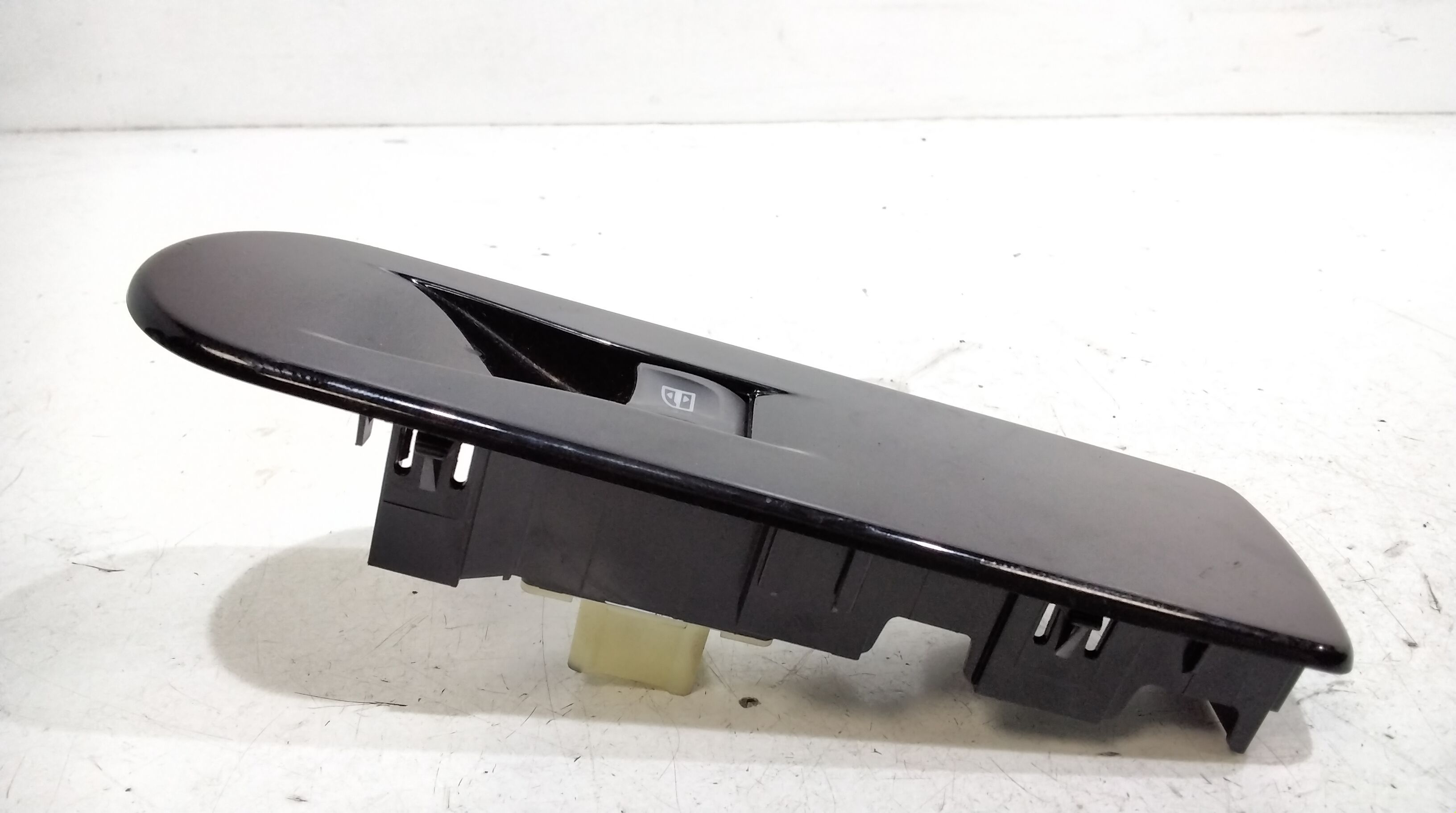 Interruttore Alzacristalli Porta Ant. Destro Usato