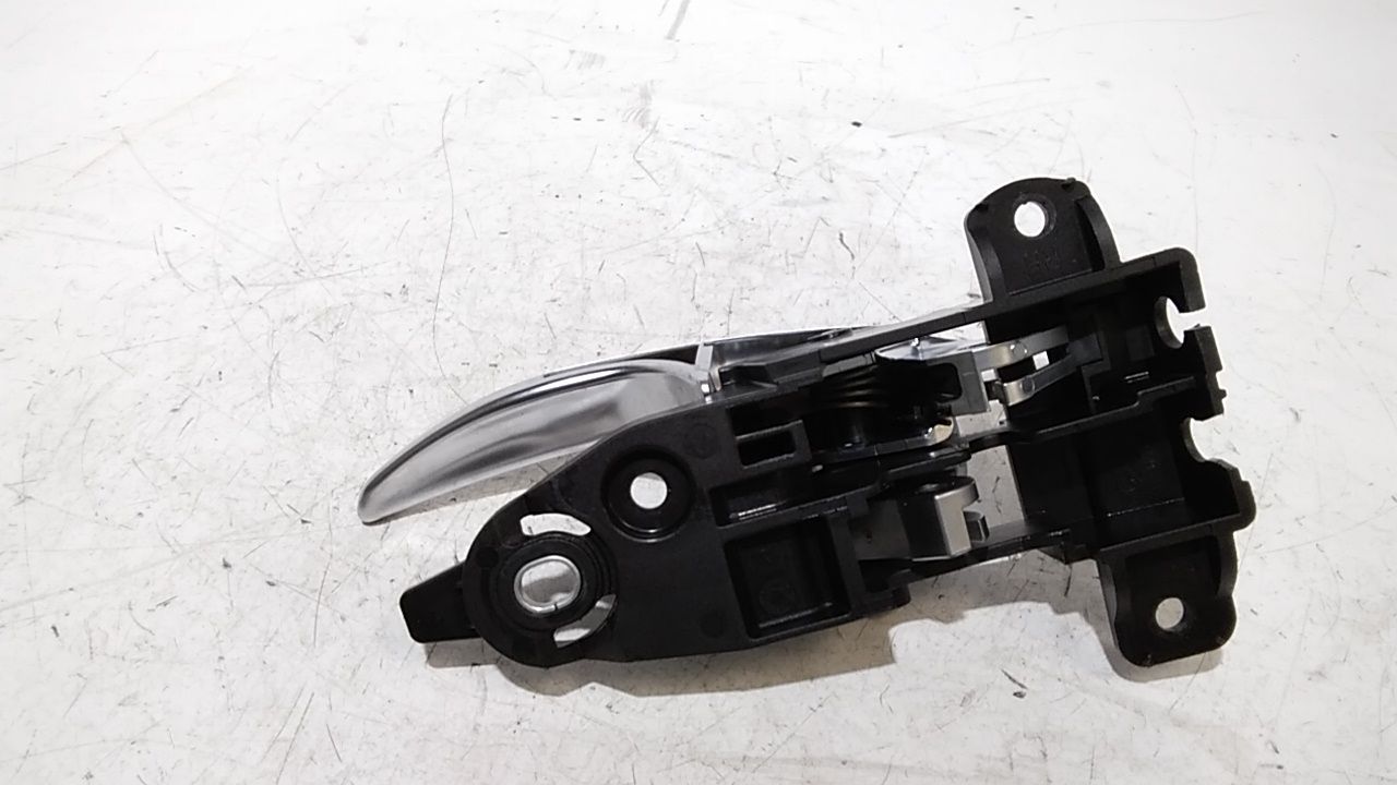 Maniglia Int. Apertura Porta Ant. Destro Usato