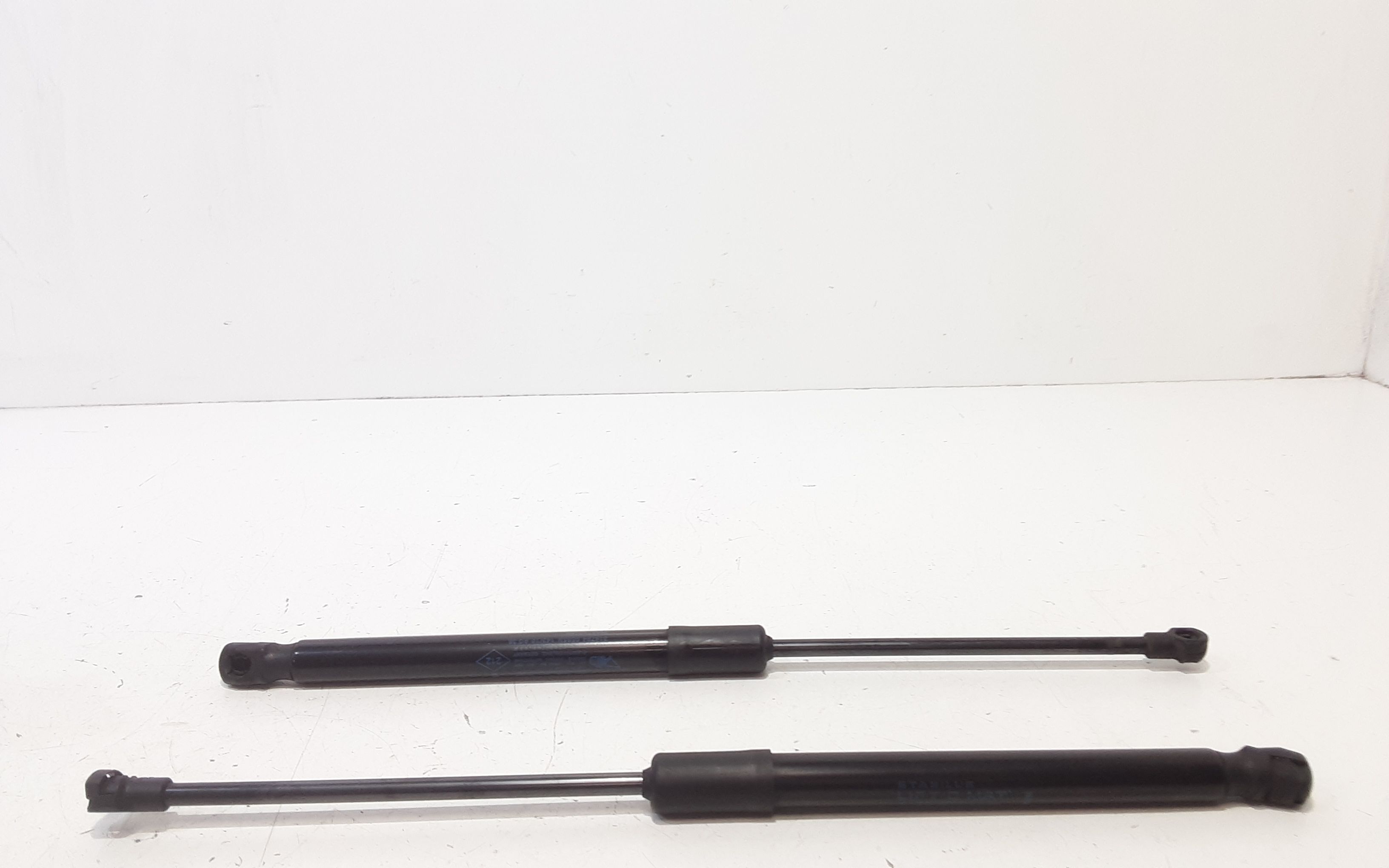 Cerniera Cofano Post. Destro Usato