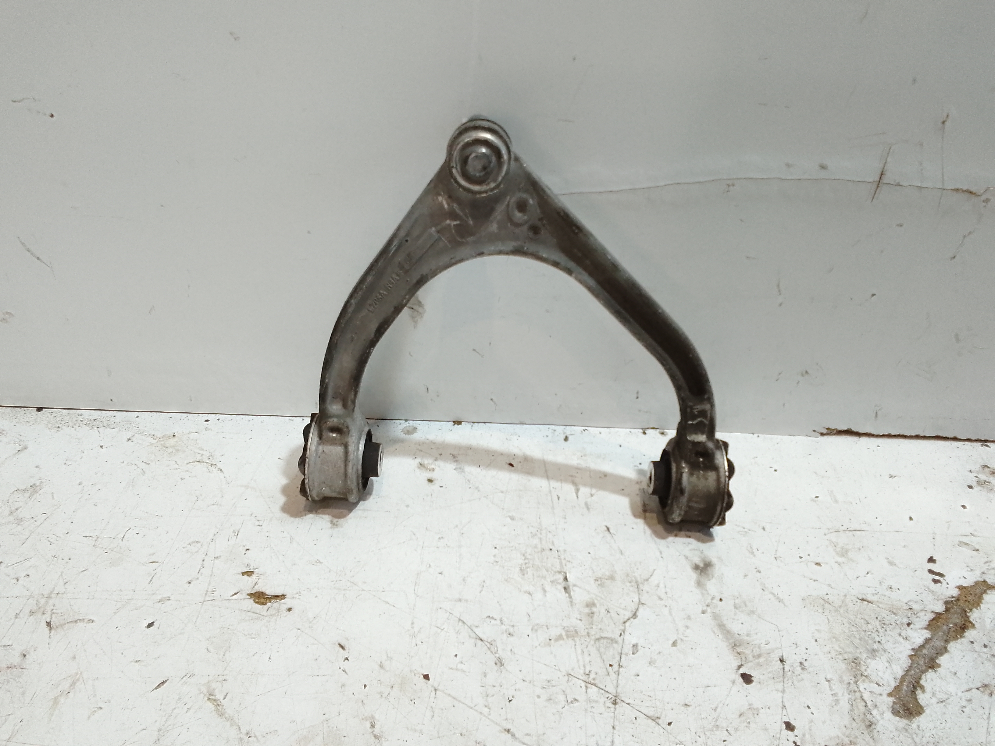 Braccio Oscillante Sup. Sosp. Ant. Sinistro T4A1068 Usato