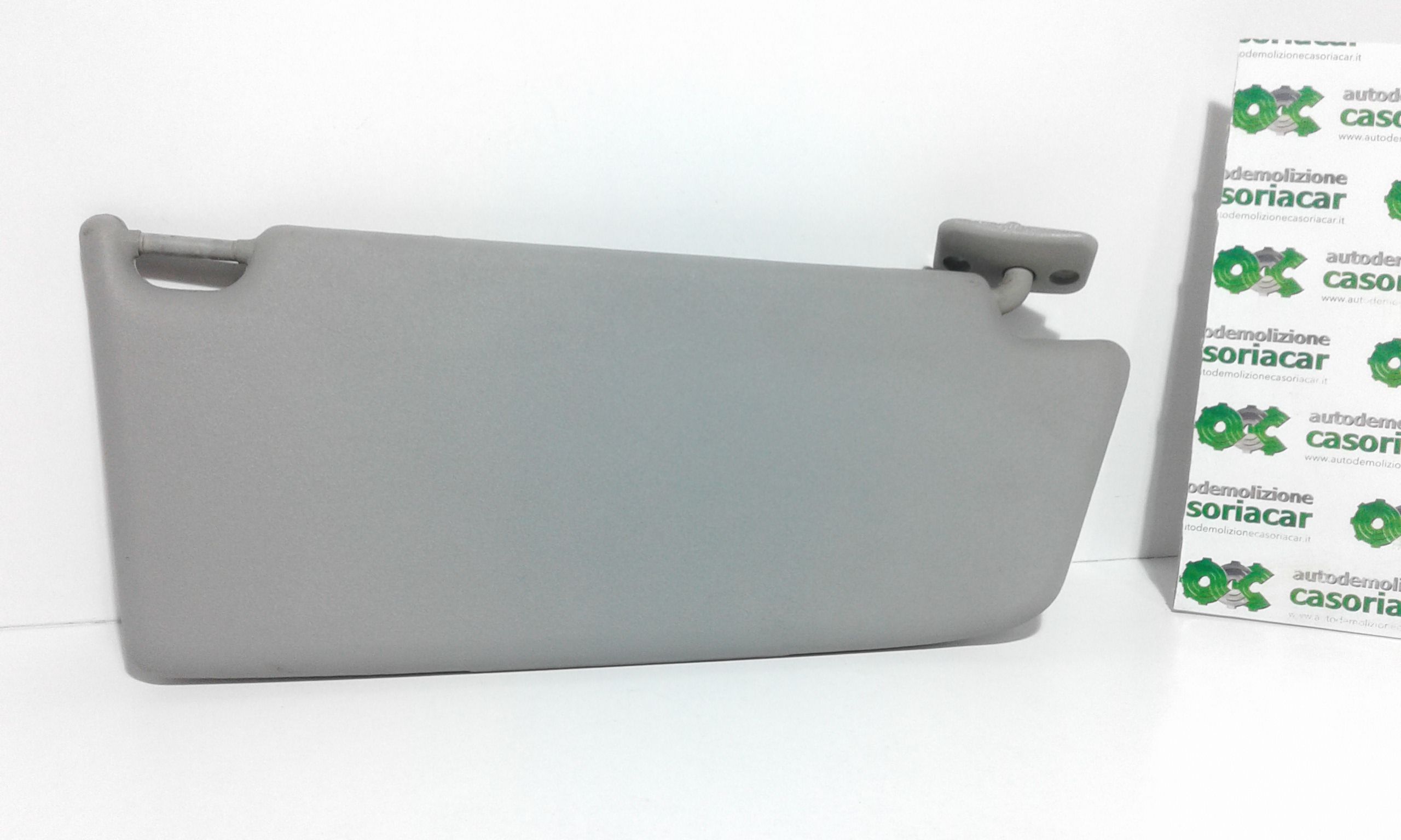 Aletta Parasole Parabrezza Sinistro 13113042 Usato