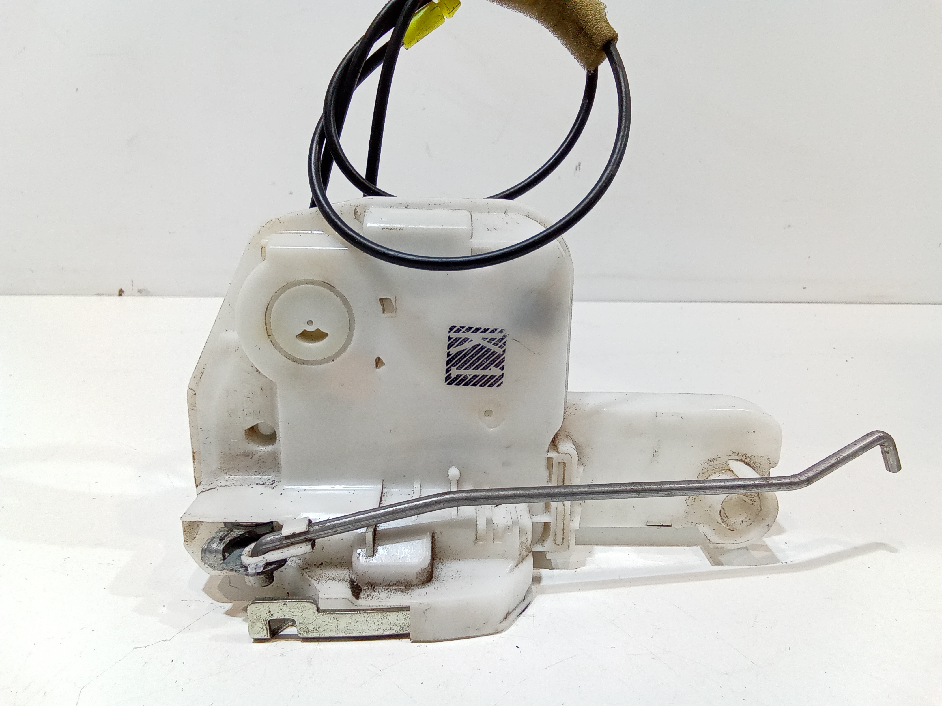 Serratura Porta Ant. Sinistro 5715A589 Usato