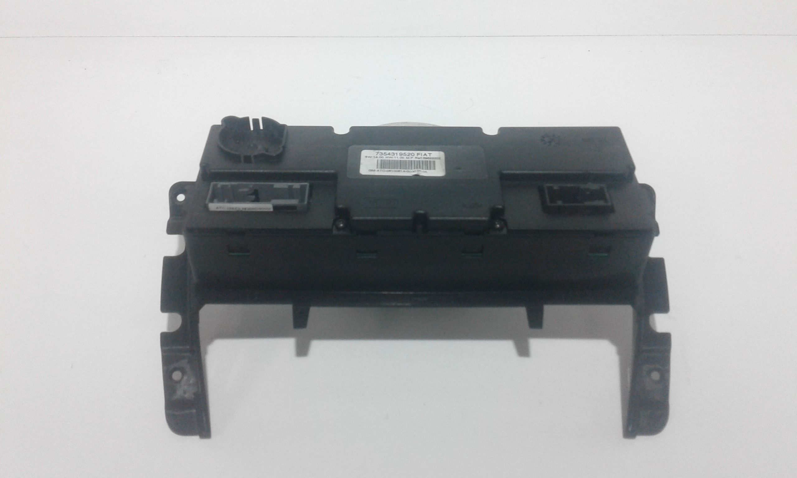 Blocco Comando Climatizzazione 735398759 Usato