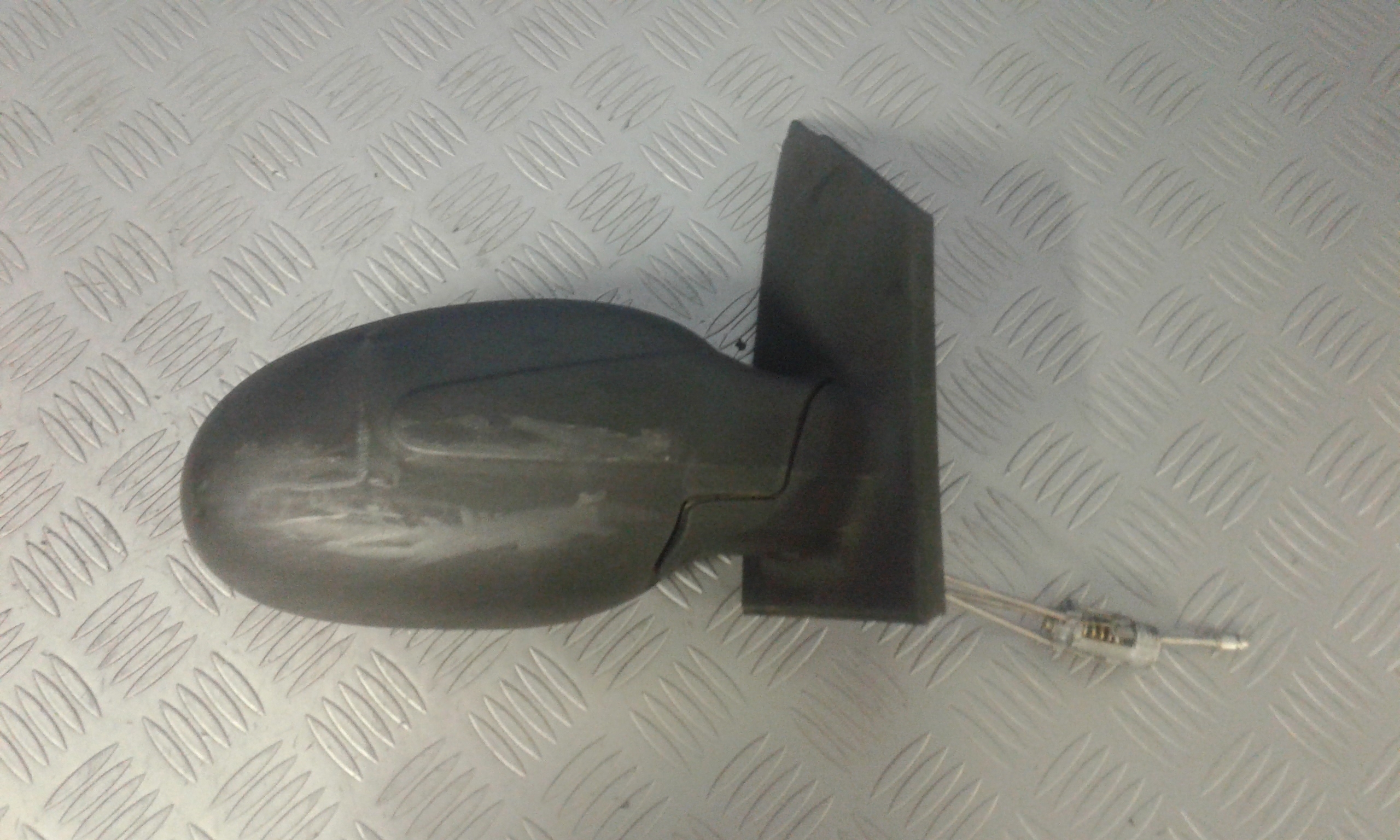 Retrovisore Est. Destro Q0000512V007C22A00 Usato