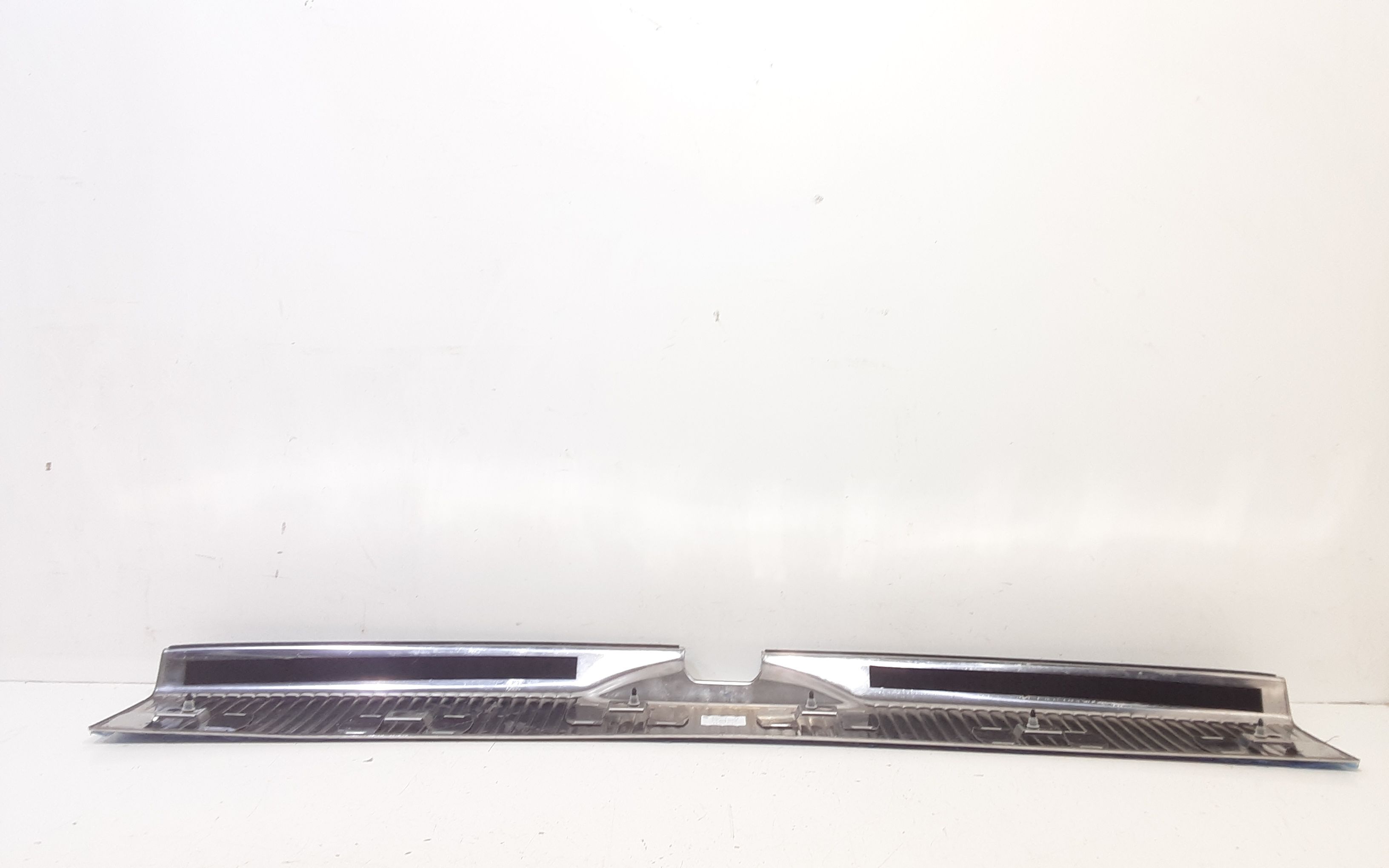 Modanatura Battivaligia Bagagliaio 7H0863485D9B9 Usato