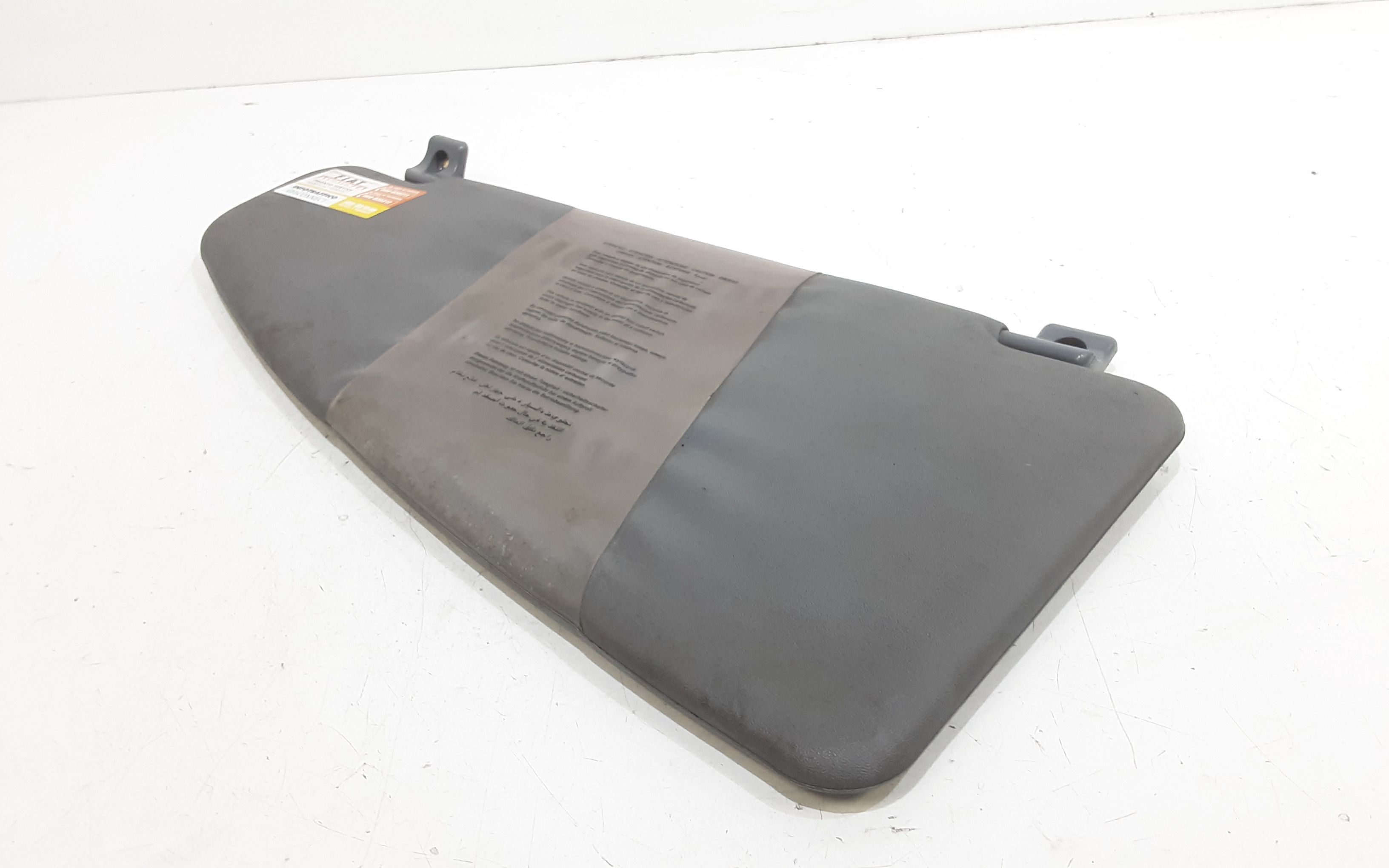 Aletta Parasole Parabrezza Sinistro 735294018 Usato