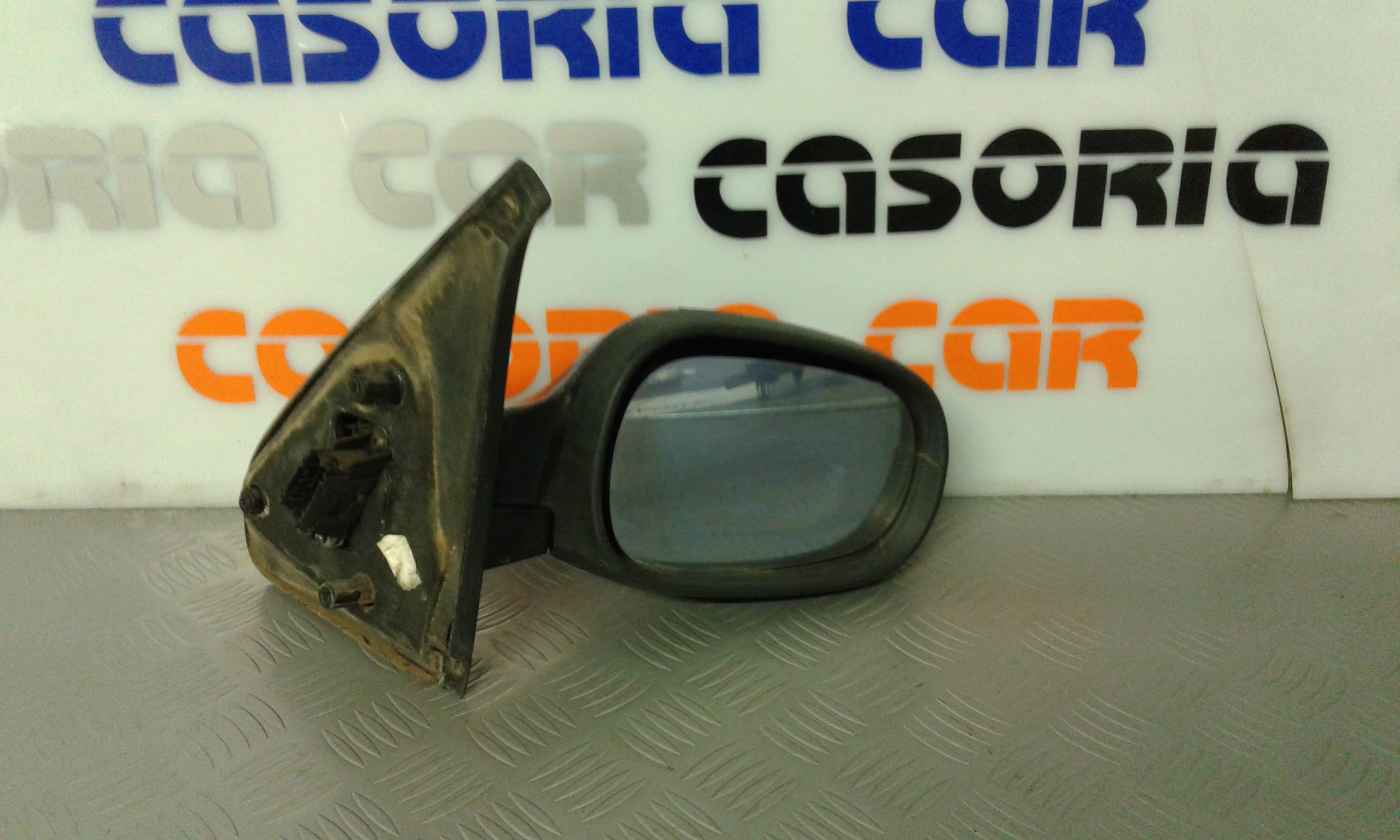 Retrovisore Est. Destro Usato
