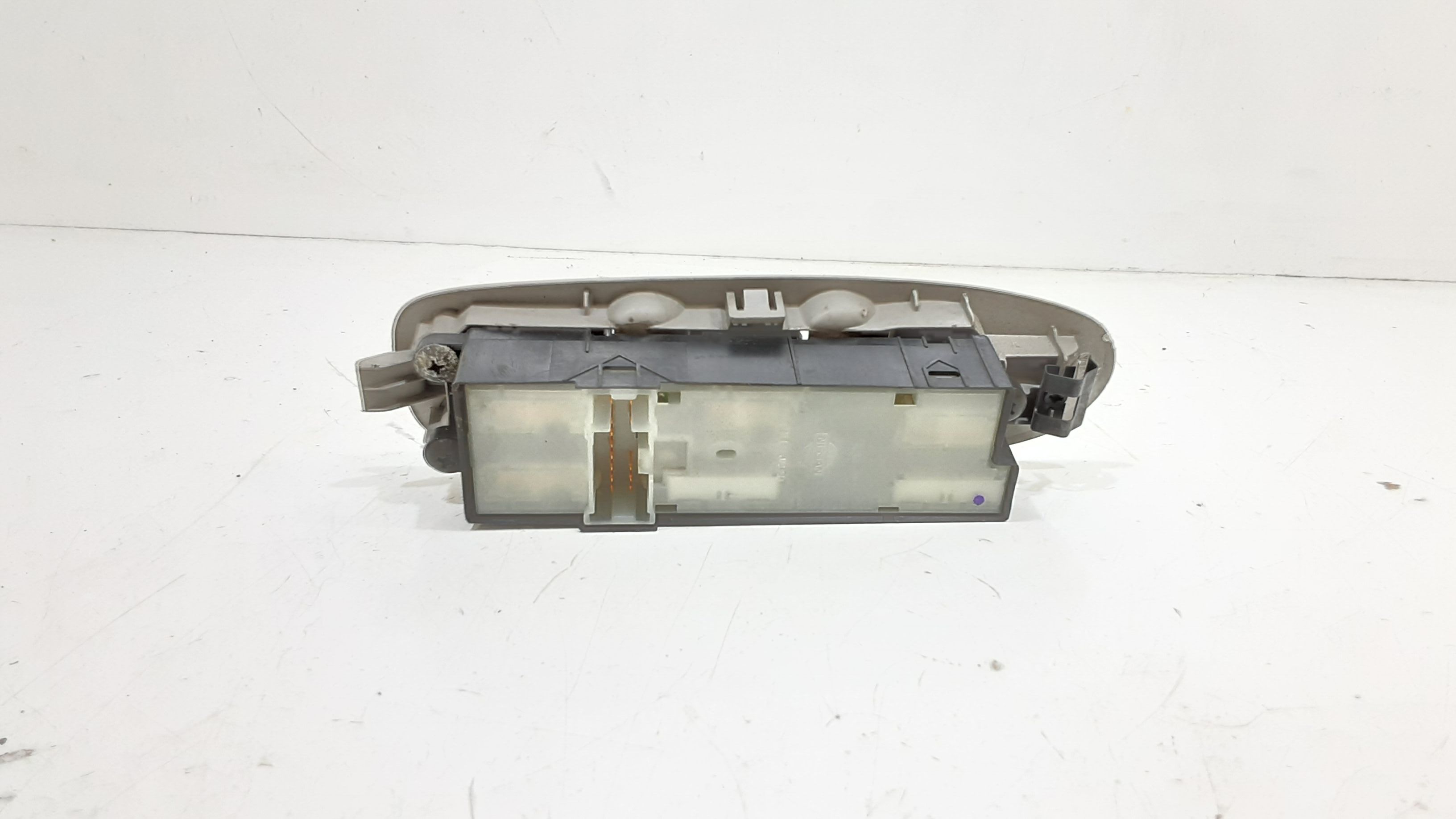 Interruttore Alzacristalli Porta Ant. Sinistro Usato