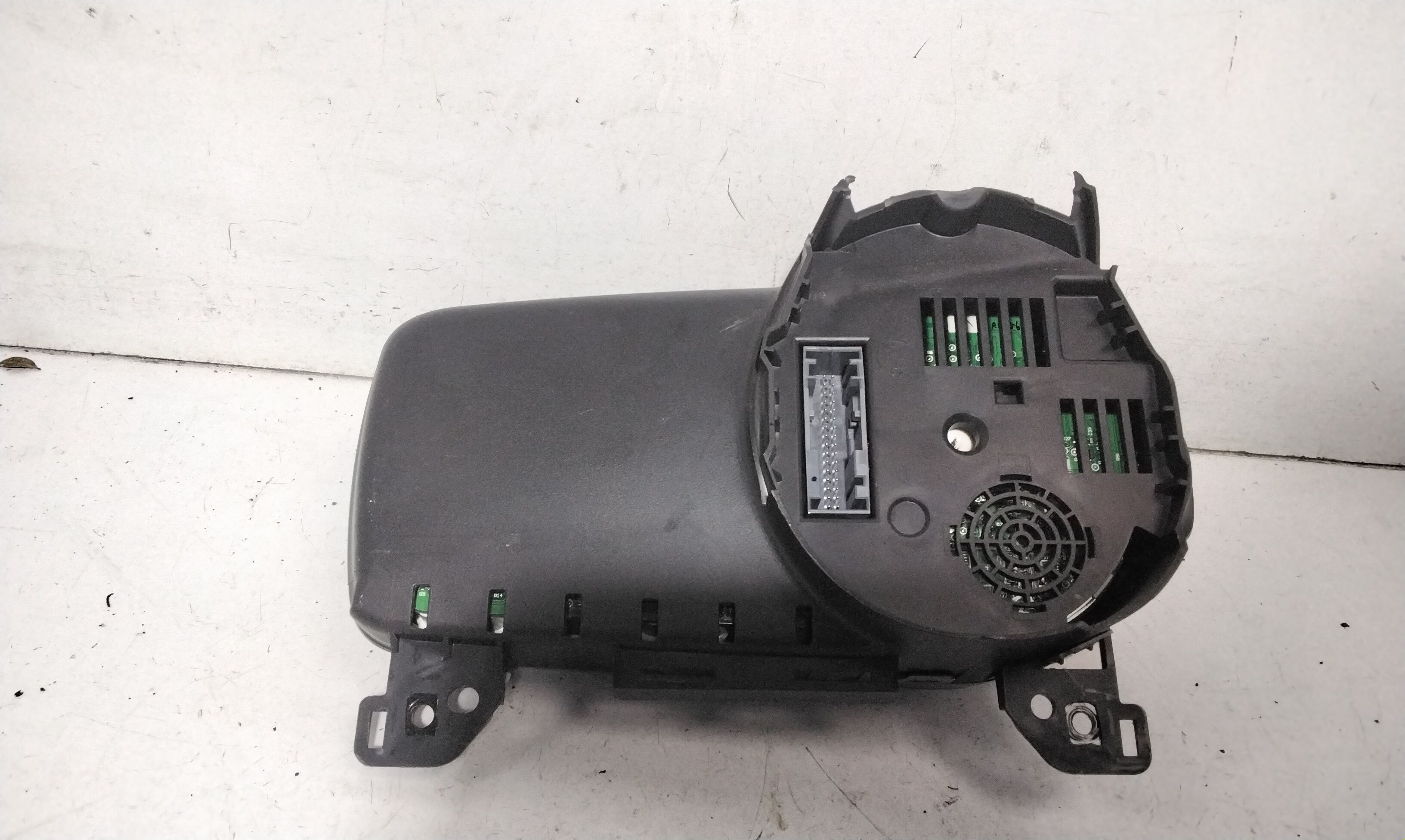 Quadro Portastrumenti Usato