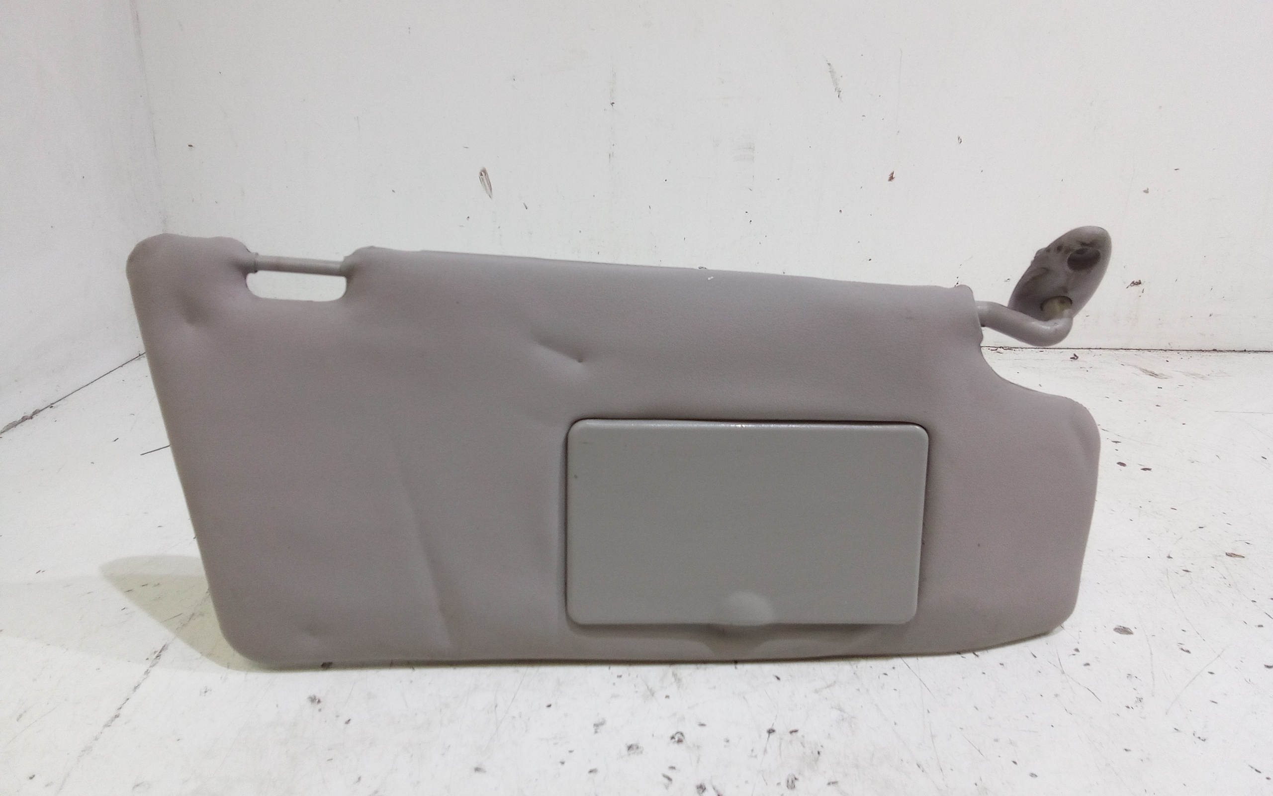 Aletta Parasole Parabrezza Destro 1206877 Usato