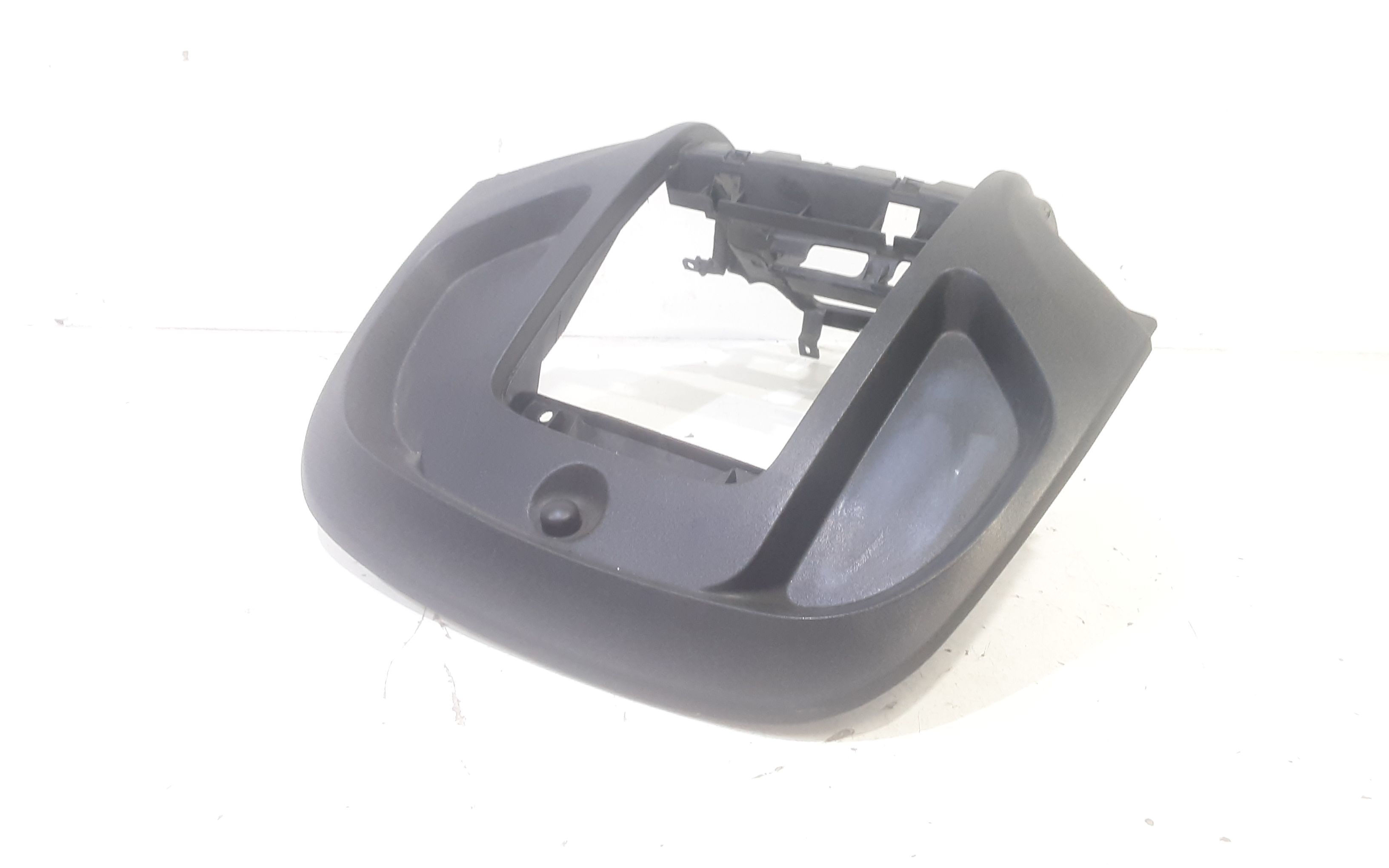 Rivestimento Centr. Cruscotto, Mascherina Portastrumenti Centr. Cruscotto Usato