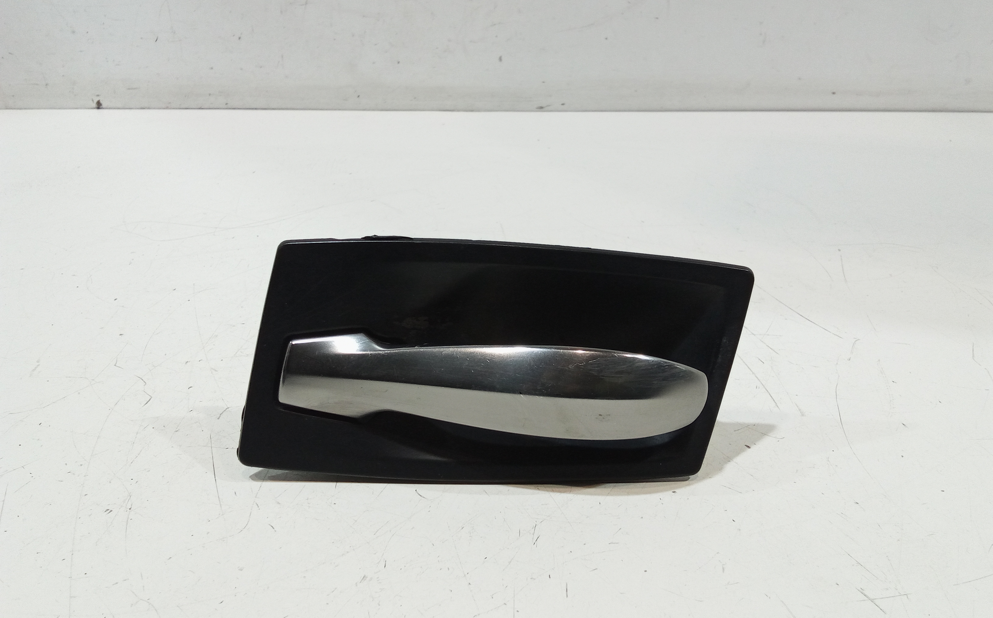 Maniglia Int. Apertura Porta Ant. Sinistro 51217076265 Usato