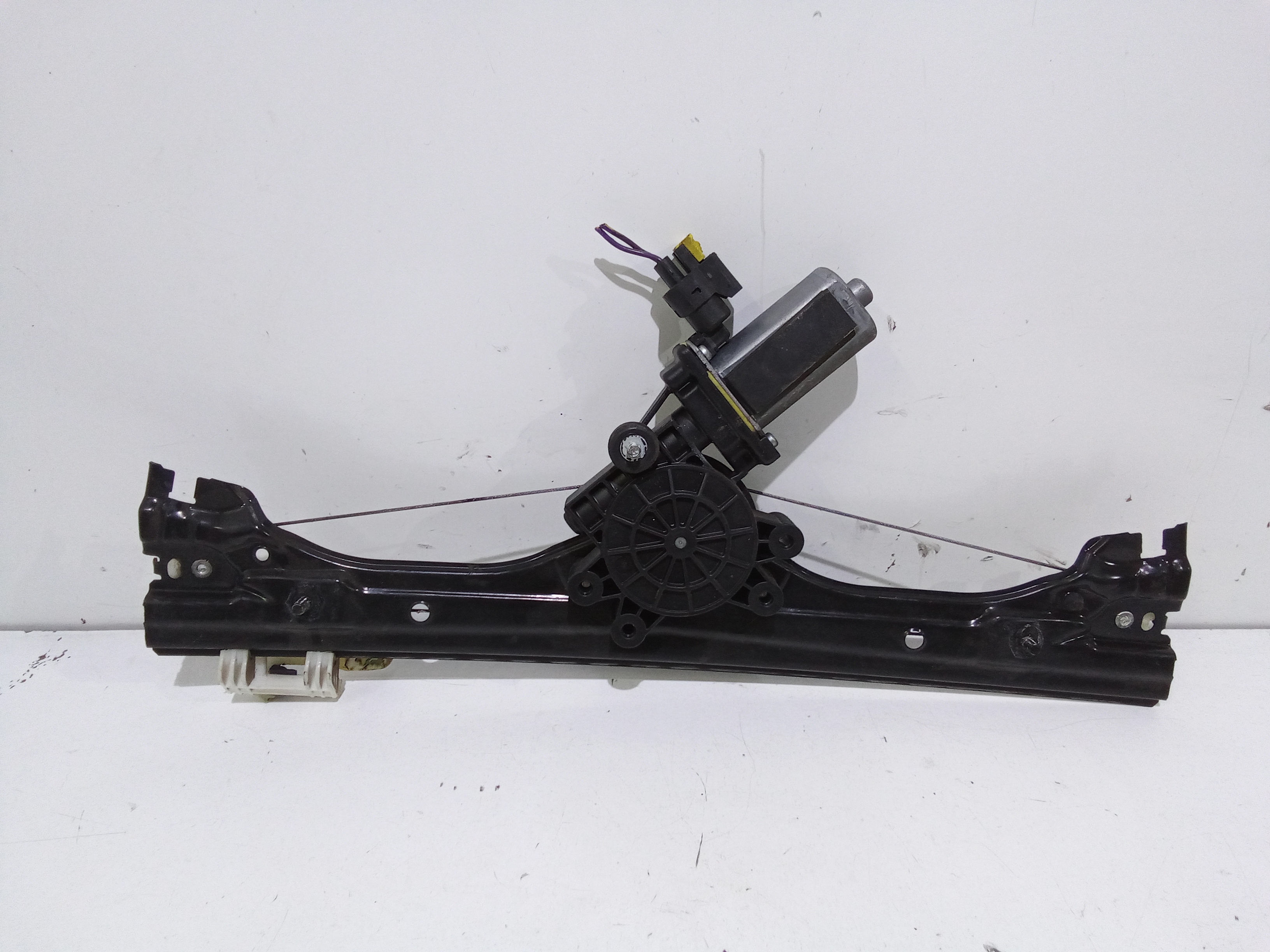 Alzacristallo Porta Ant. Destro Usato